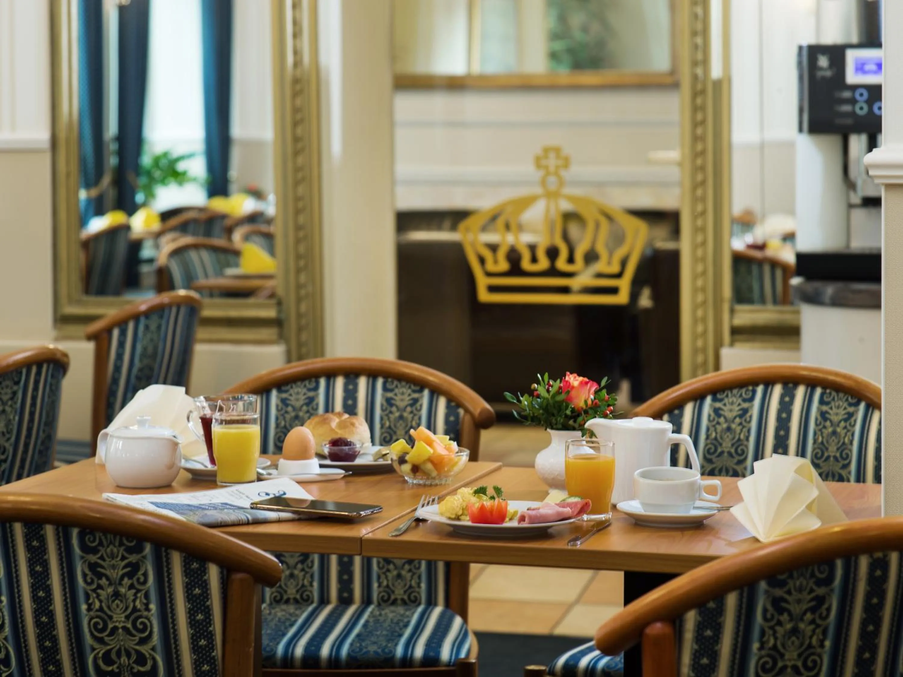 Breakfast in Hotel Königshof