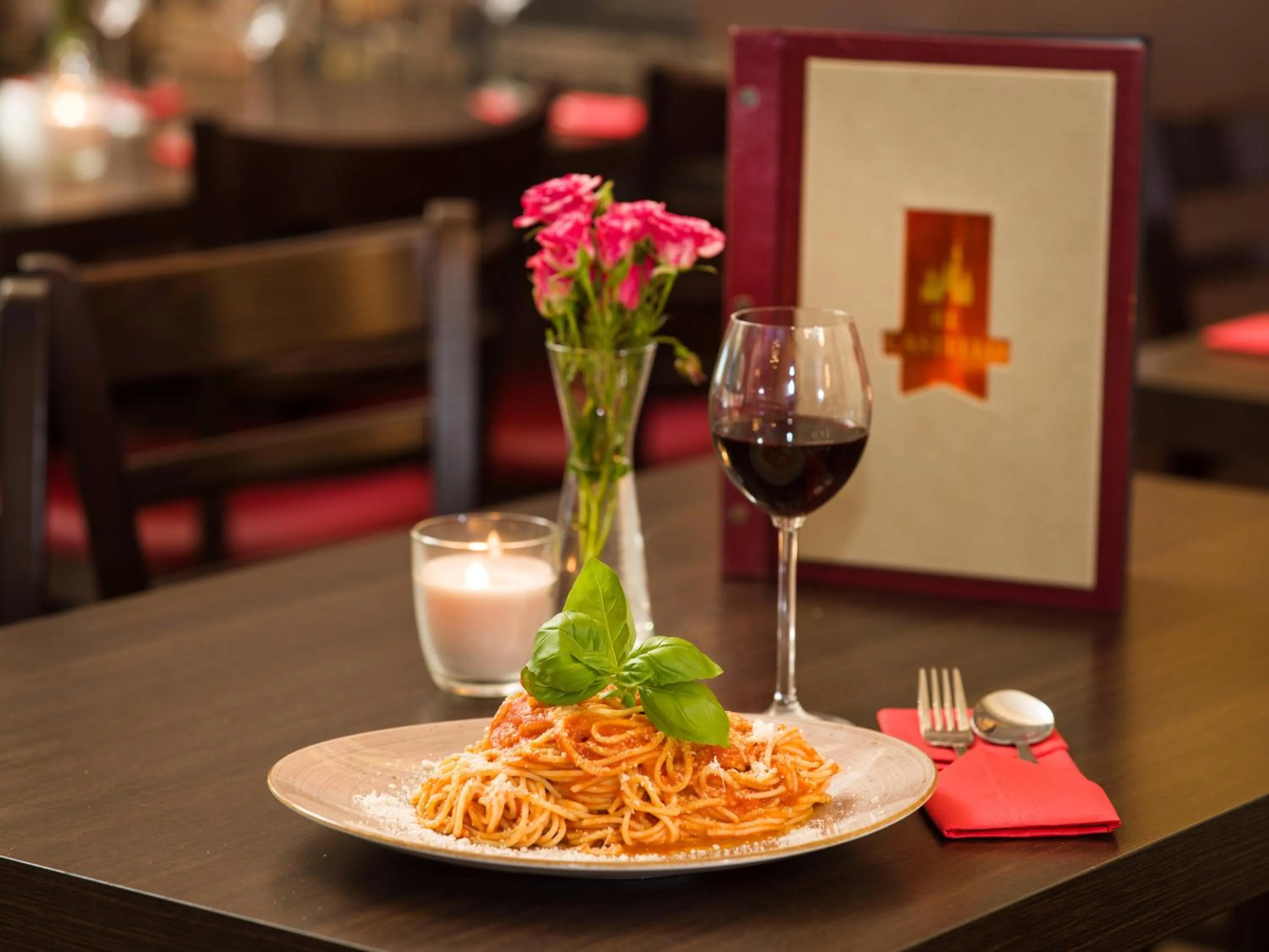 Restaurant/places to eat in Hotel Königshof