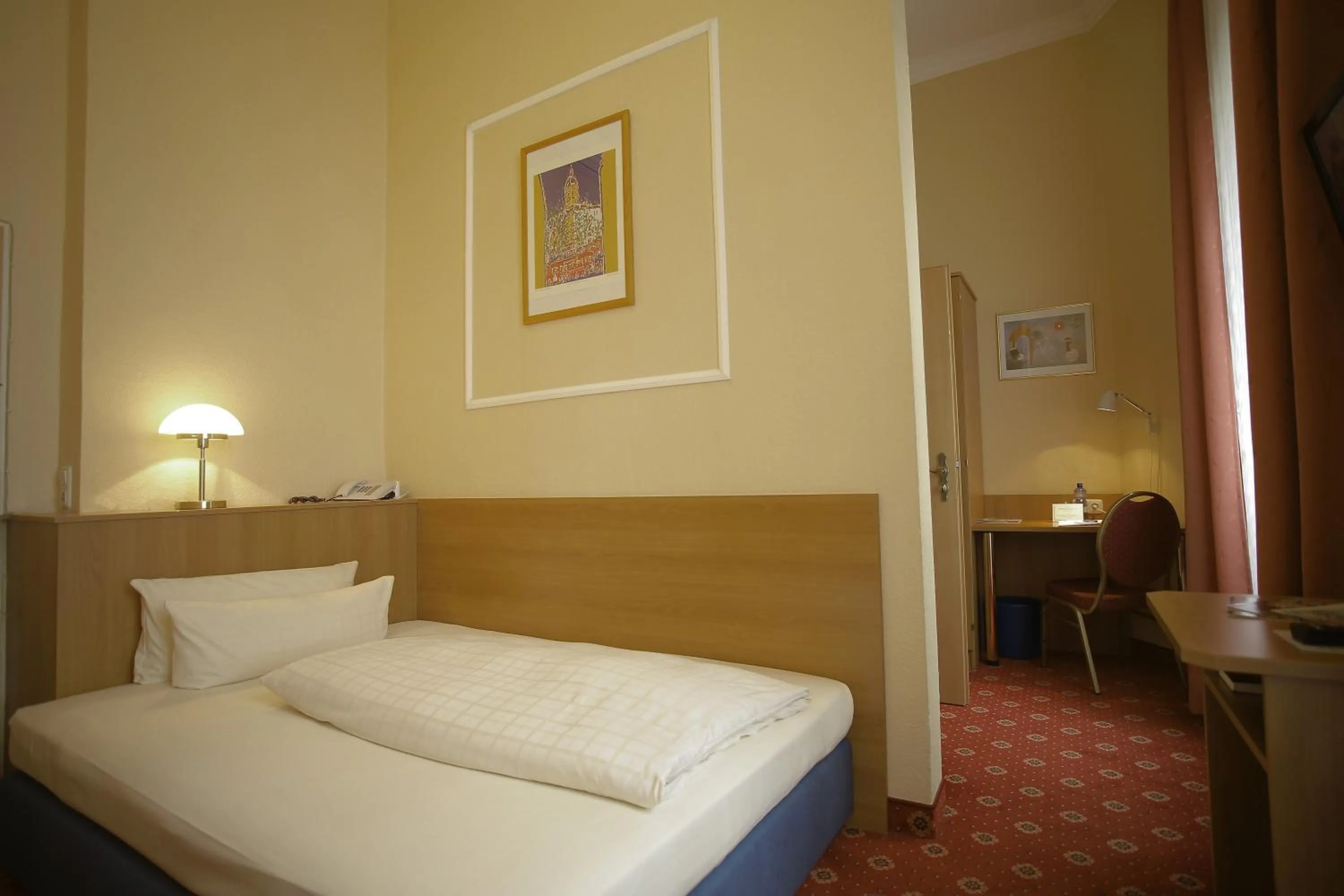 Bed in Hotel Königshof