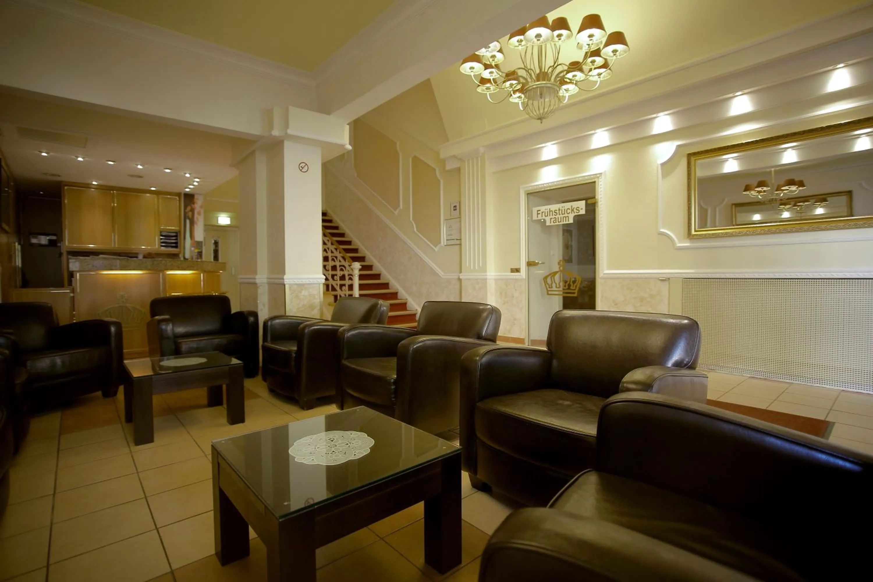 Lobby or reception in Hotel Königshof