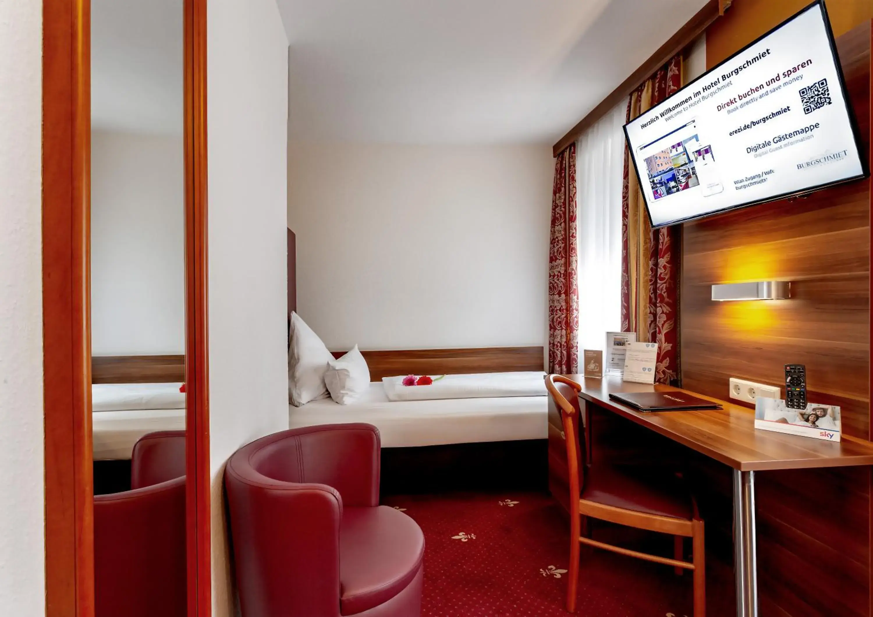 Single Room - single occupancy in TIPTOP Hotel Burgschmiet Garni Single Room - single occupancy in TIPTOP Hotel Burgschmiet Garni