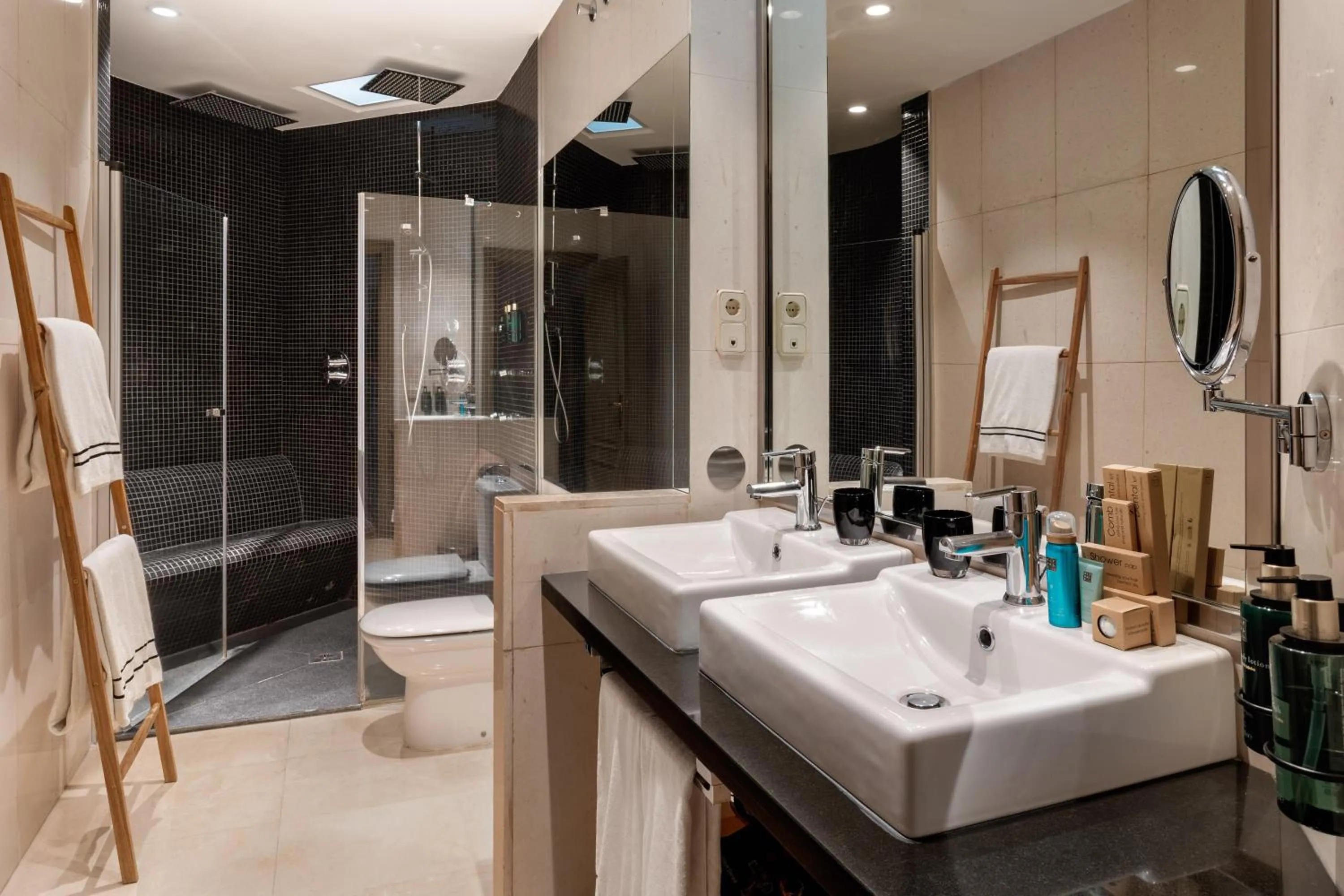 Bathroom in Melia Maria Pita