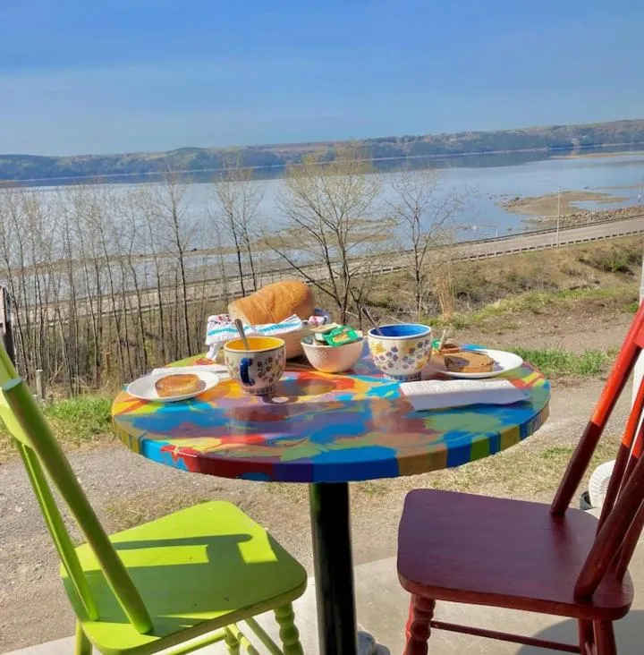 Balcony/Terrace in Suite 2 Flèche du fjord vue Saguenay Mont Valin