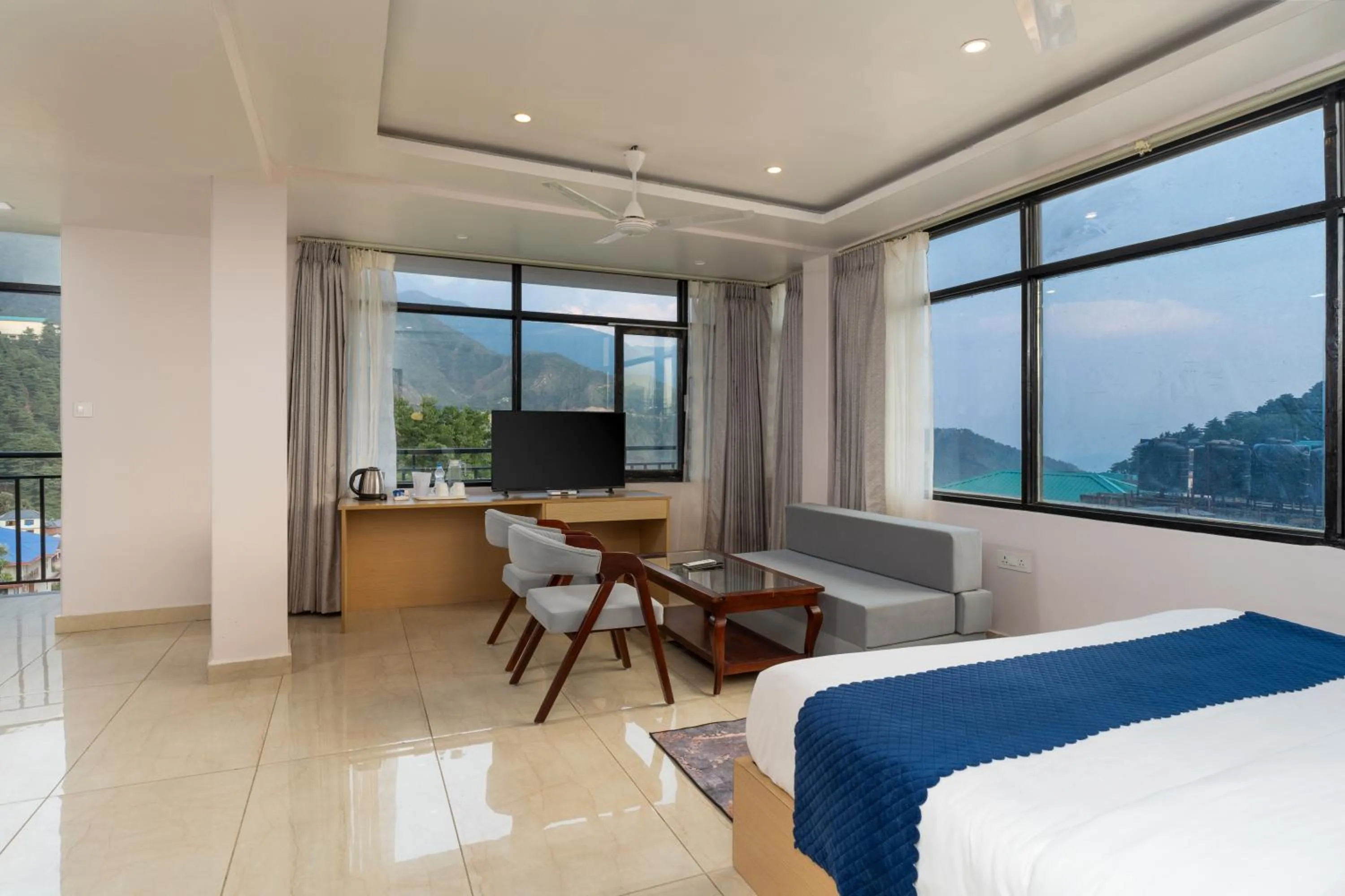 TV and multimedia, Bed in Hotel Buddha's Abode- Best Hotel in McleodGanj Main Market