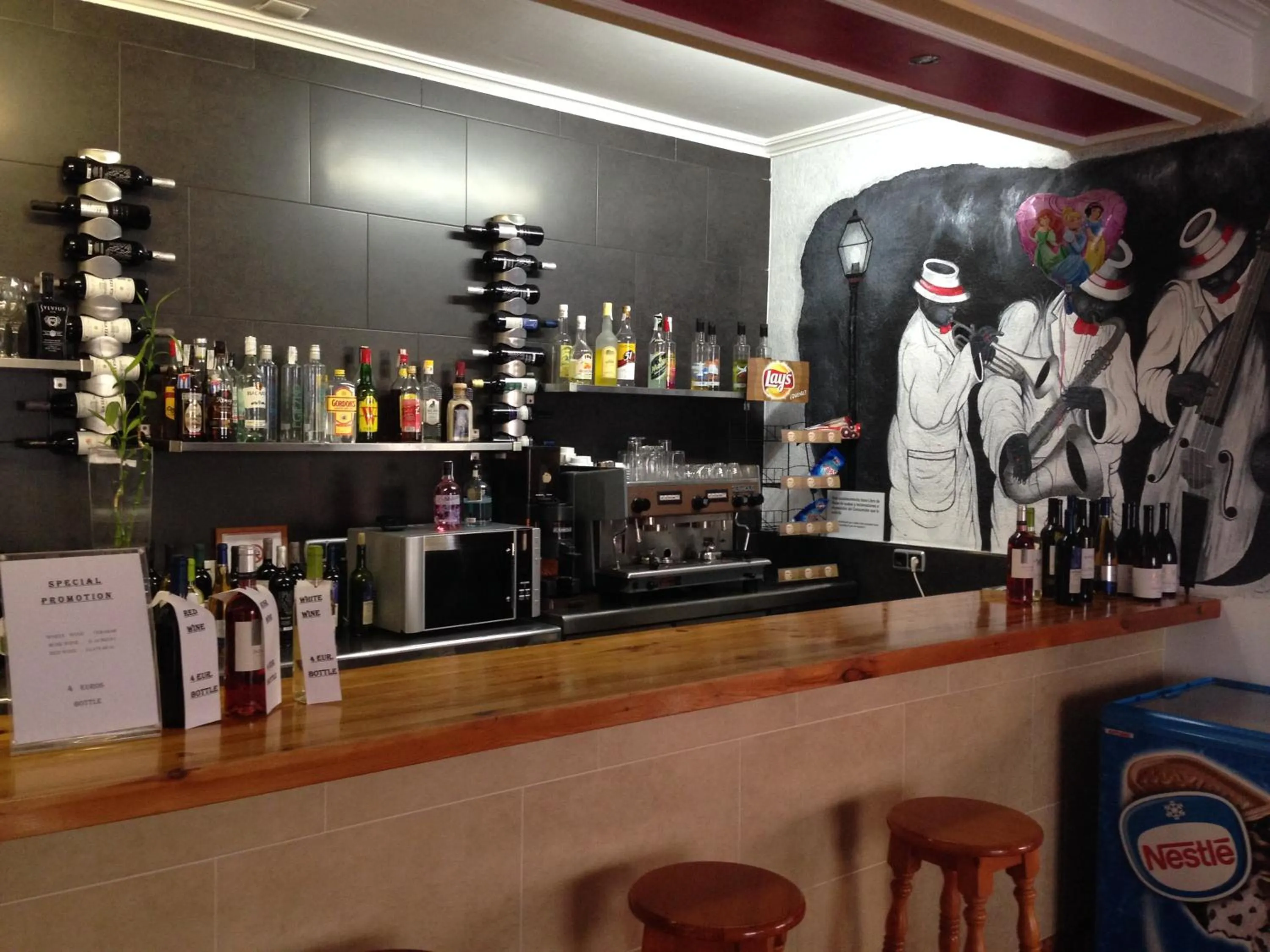 Lounge or bar in Hotel Carmen Teresa