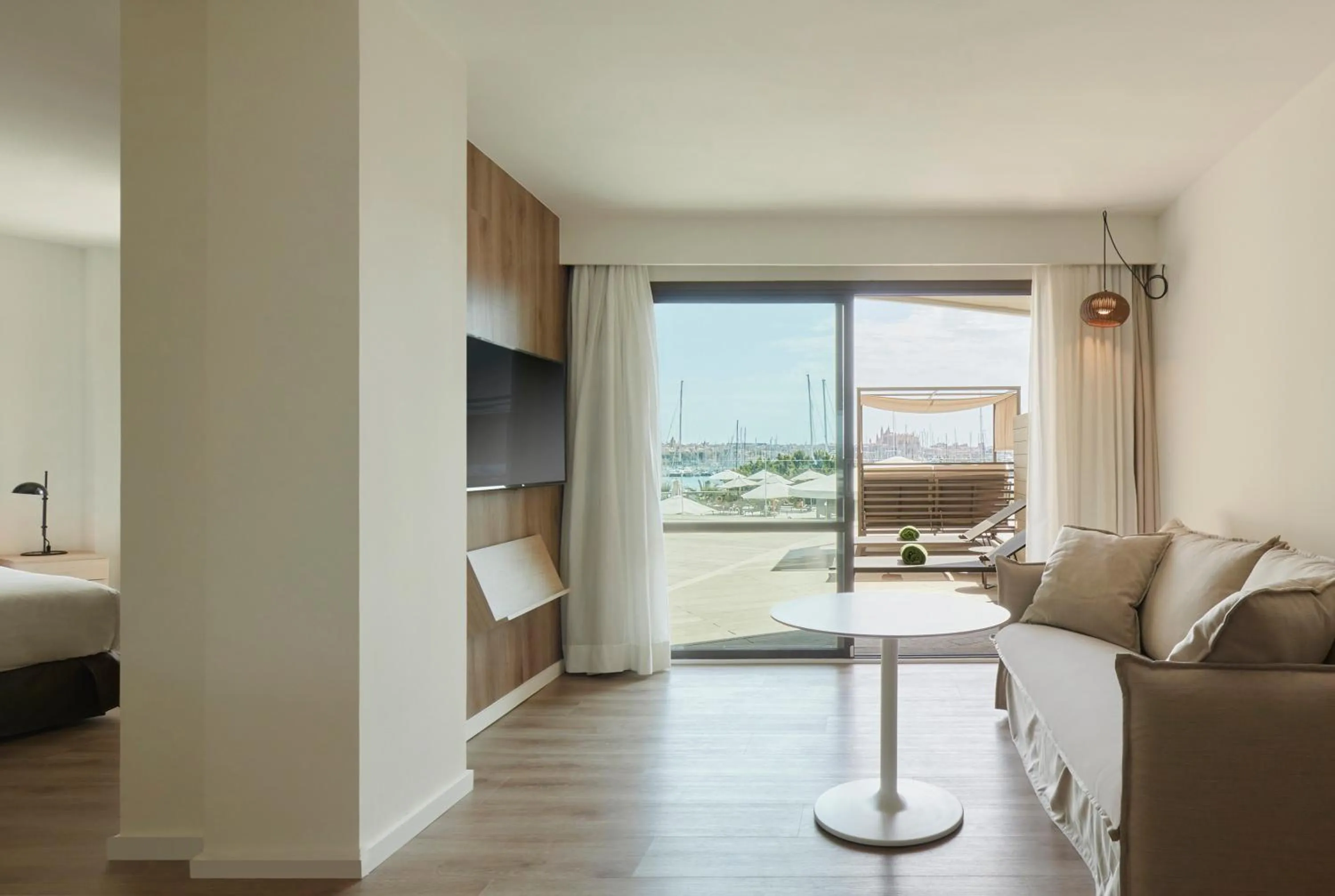 Living room in Meliá Palma Marina