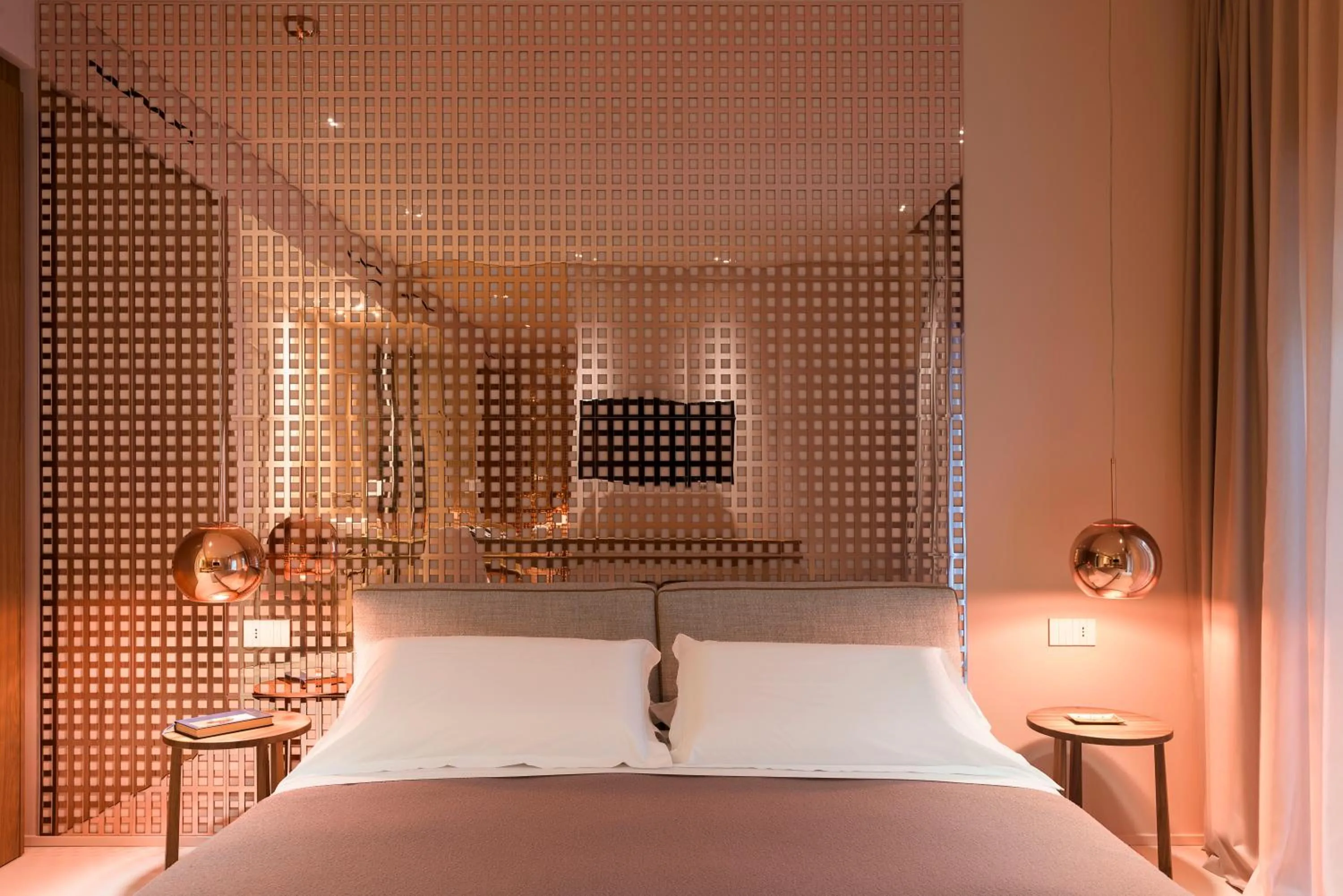 Bed in Taormina Infinity Suites