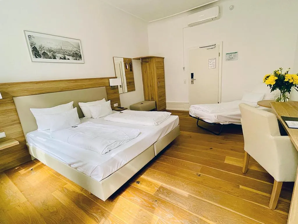 air conditioner, Bed in Hotel Perkeo