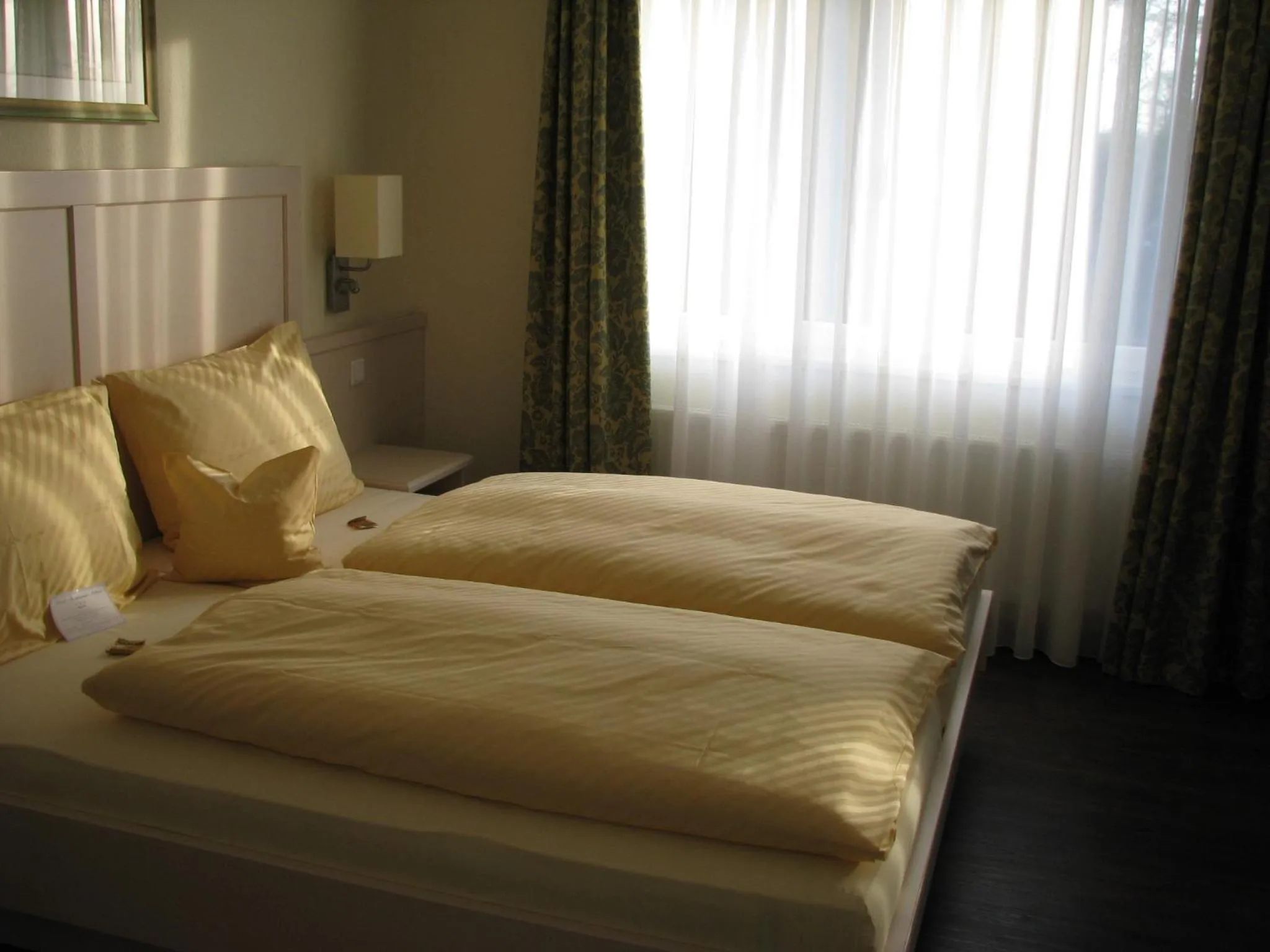 Photo of the whole room, Bed in Akzent Hotel-Restaurant Albert
