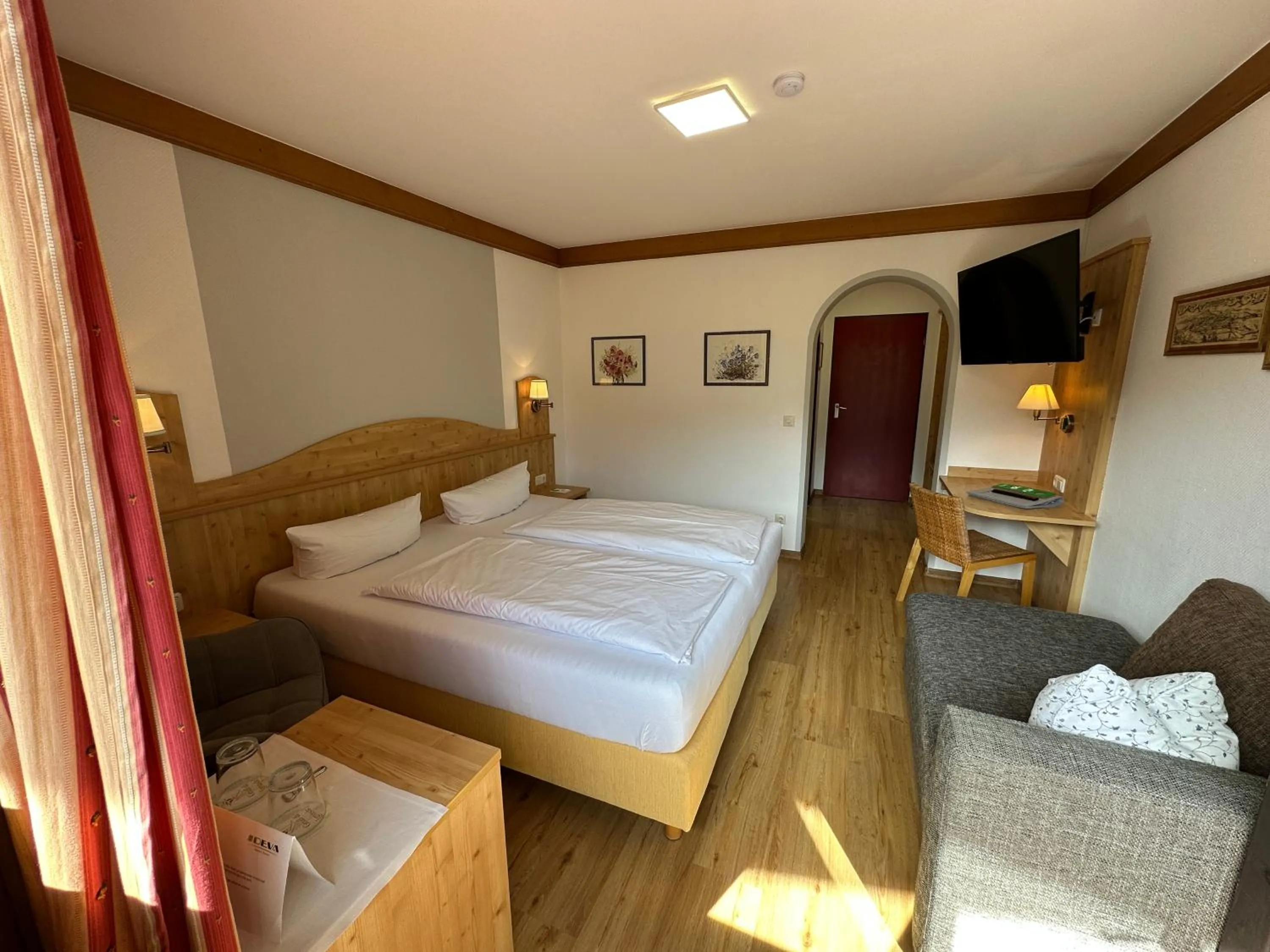 Photo of the whole room, Bed in Landhotel Maiergschwendt inkl Chiemgaukarte