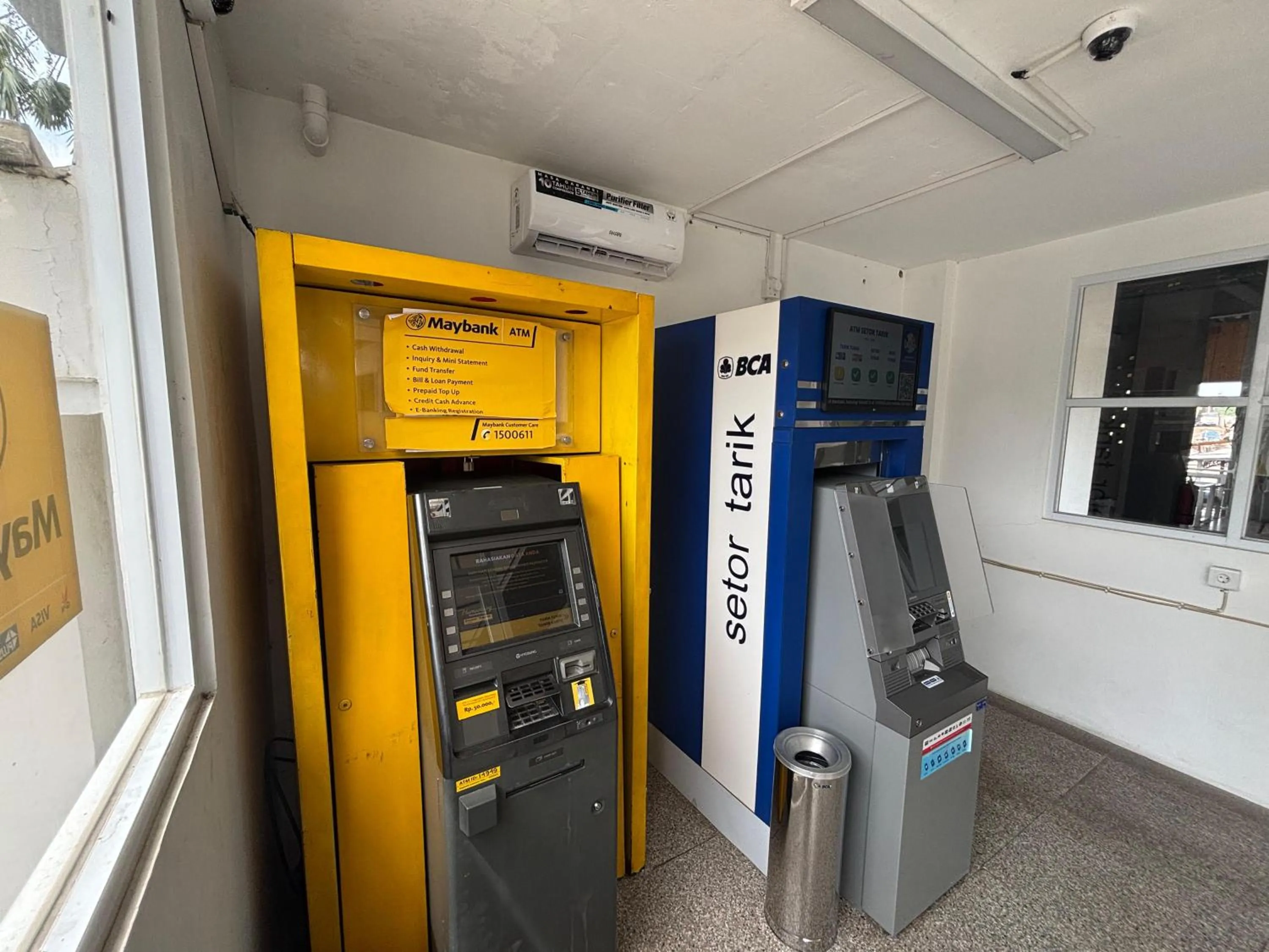 ATM in Urbanview Hotel The Tang Balikpapan by RedDoorz