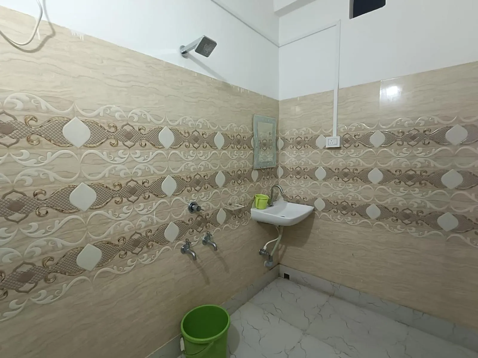 Toilet in Sea Wave Beach Resort