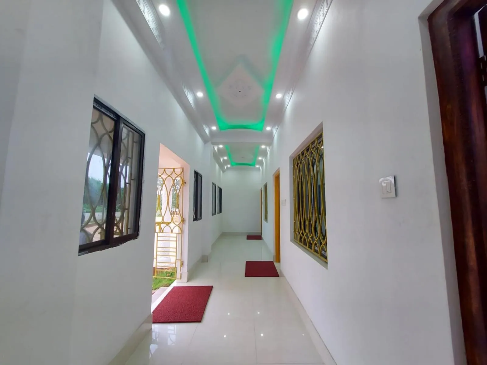 Bed in Sea Wave Beach Resort