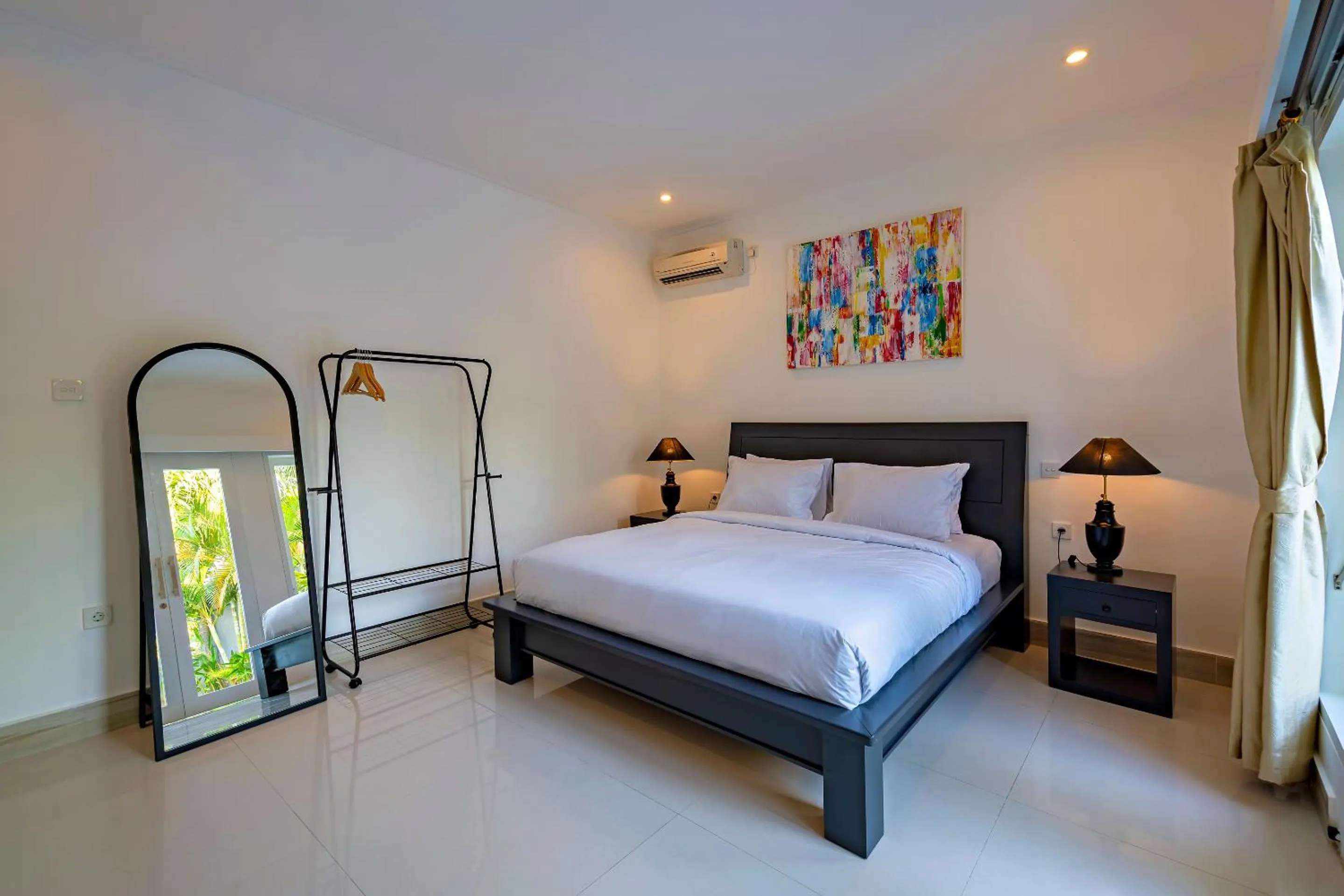 Bedroom, Bed in Villa Kira - Canggu