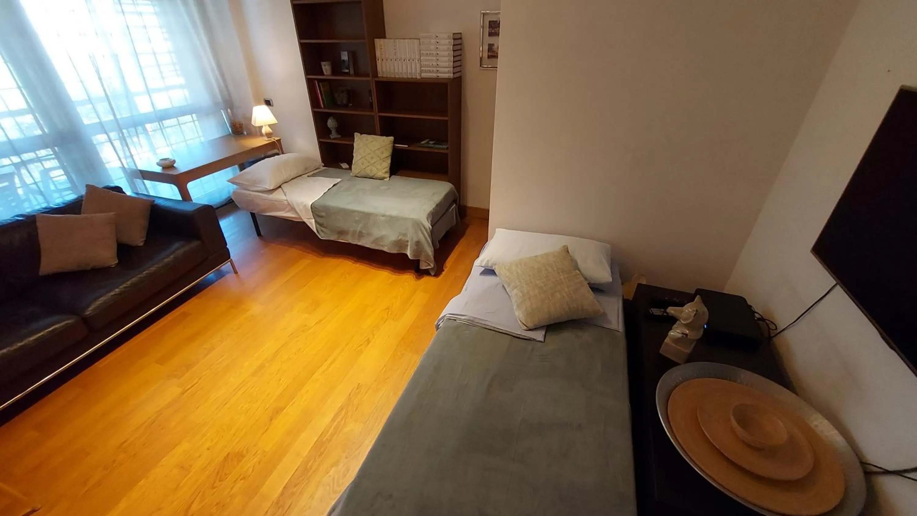 Bed in Home Sorbara Luxury Home no 01