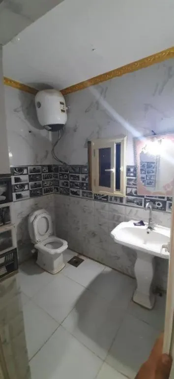 Toilet in Giza Pyramids Hotel