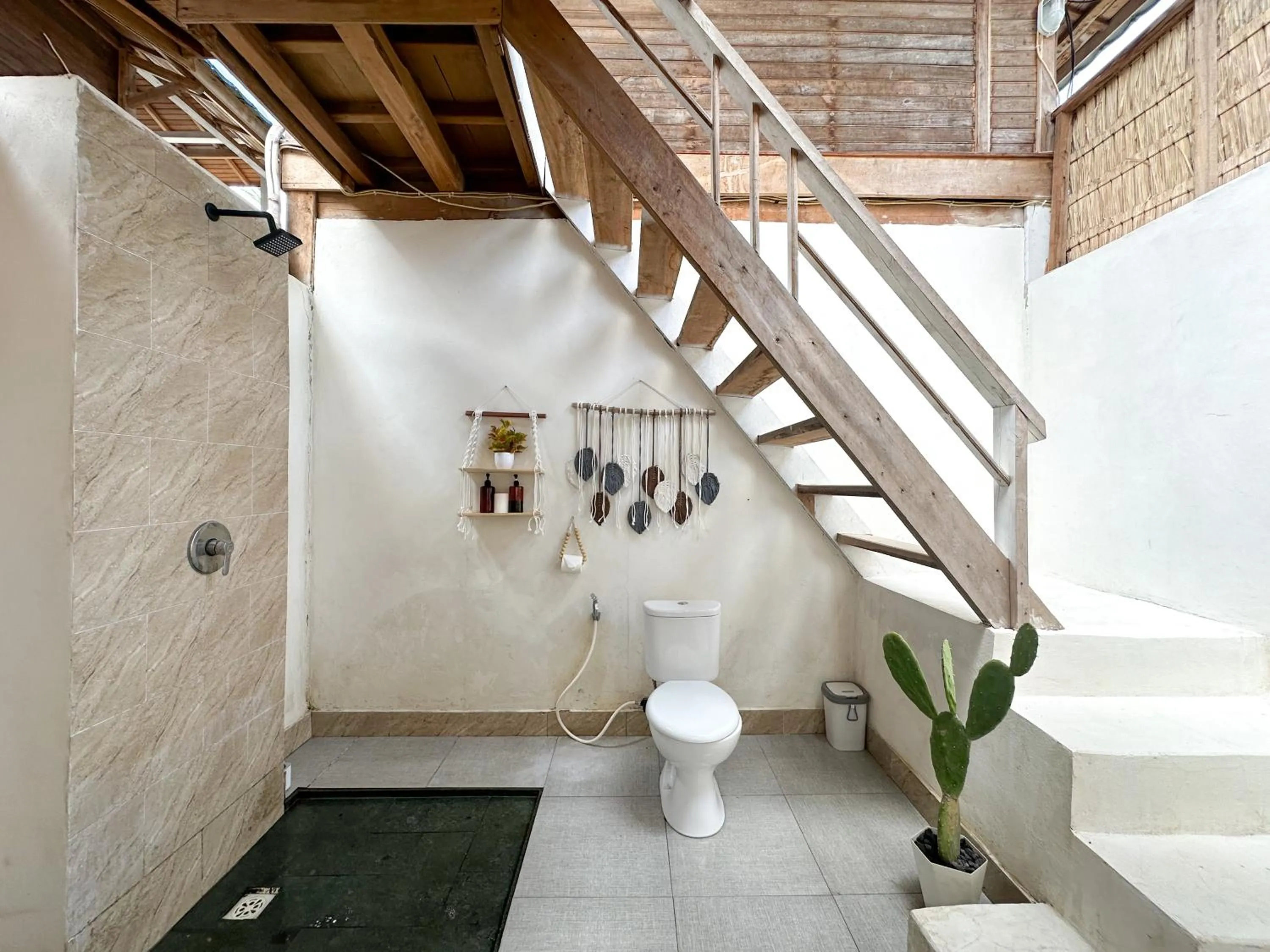 Sunset Hill Penida Resort