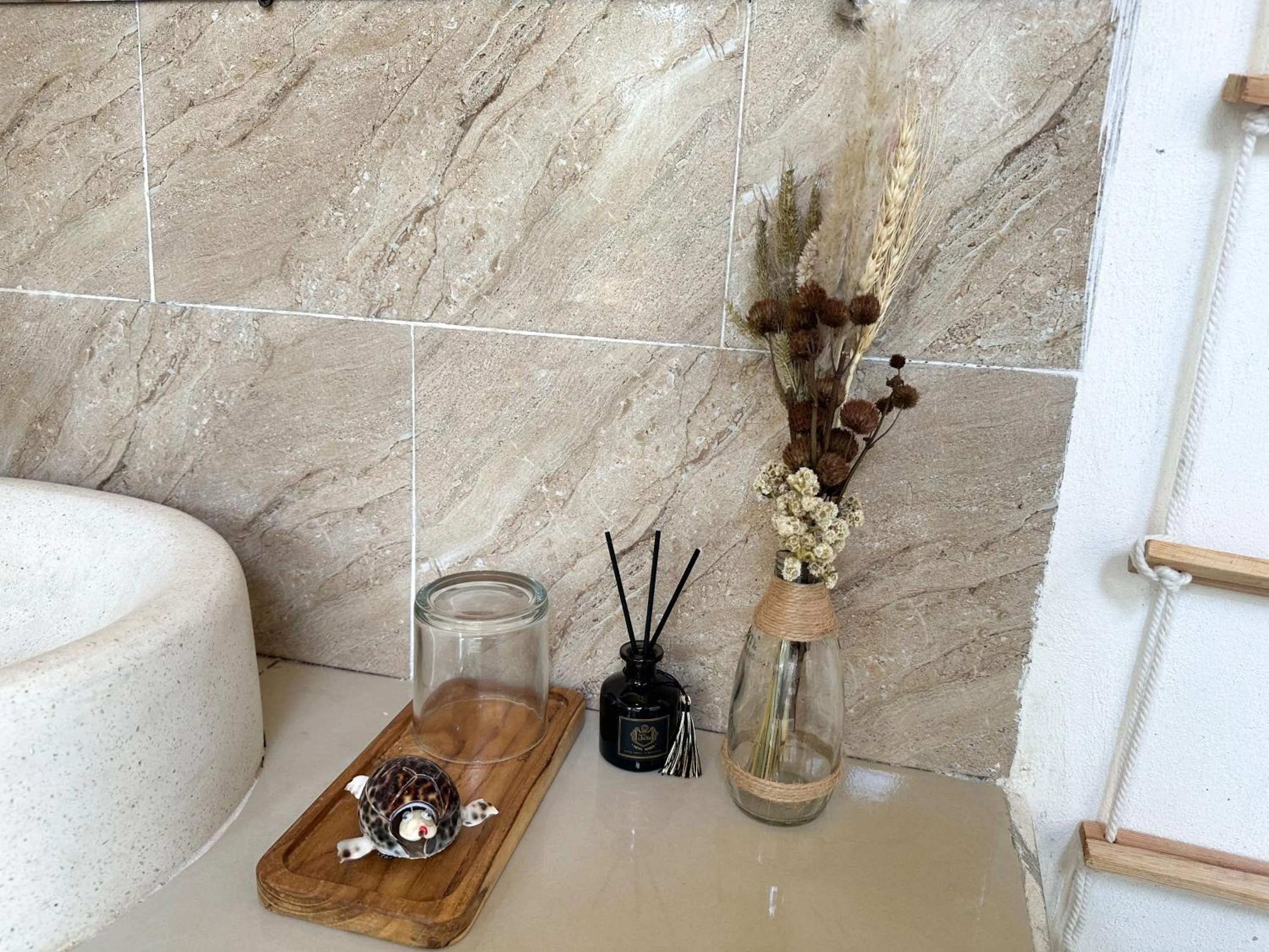 Sunset Hill Penida Resort