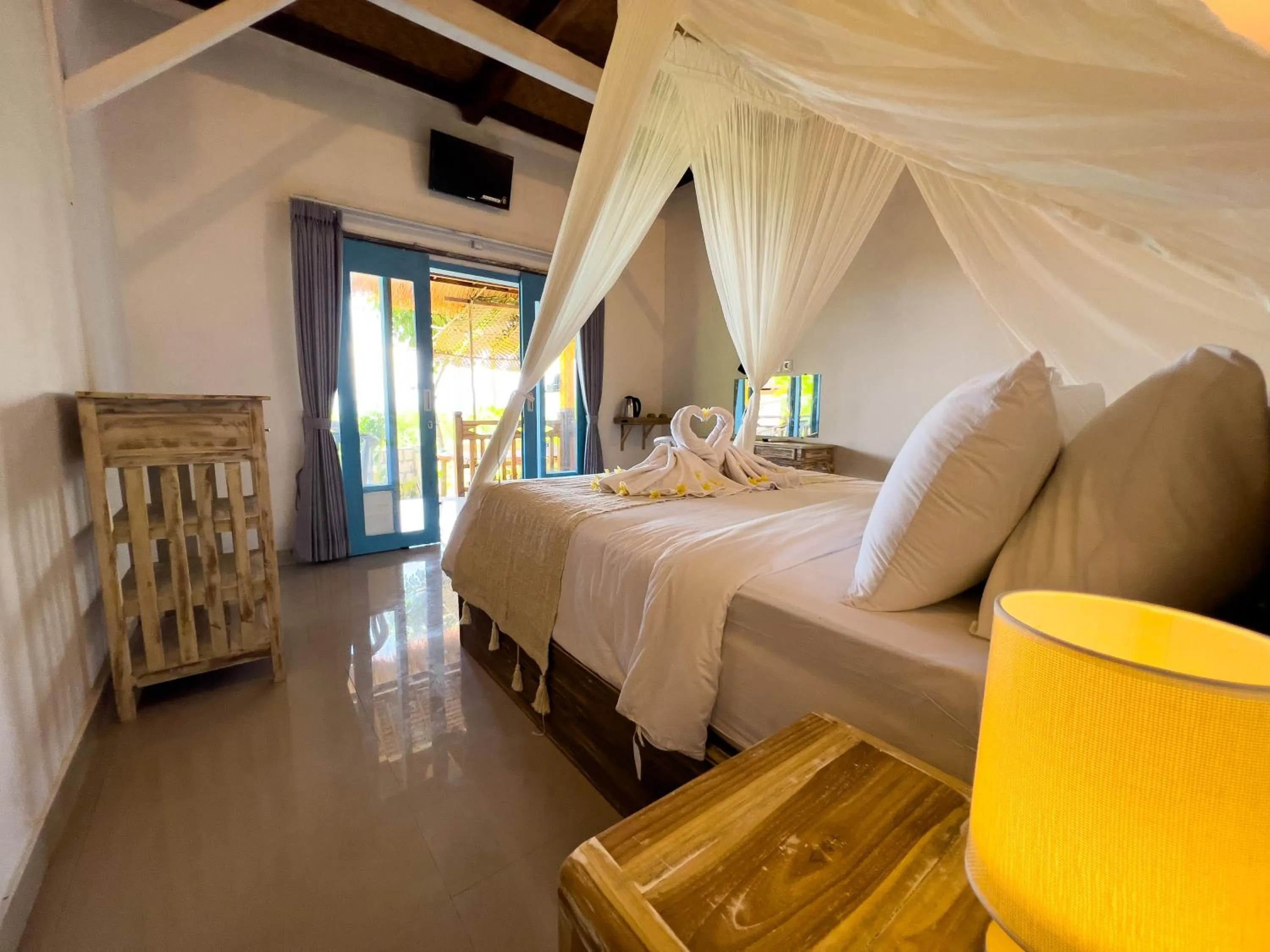 Bed in Sunset Hill Penida Resort