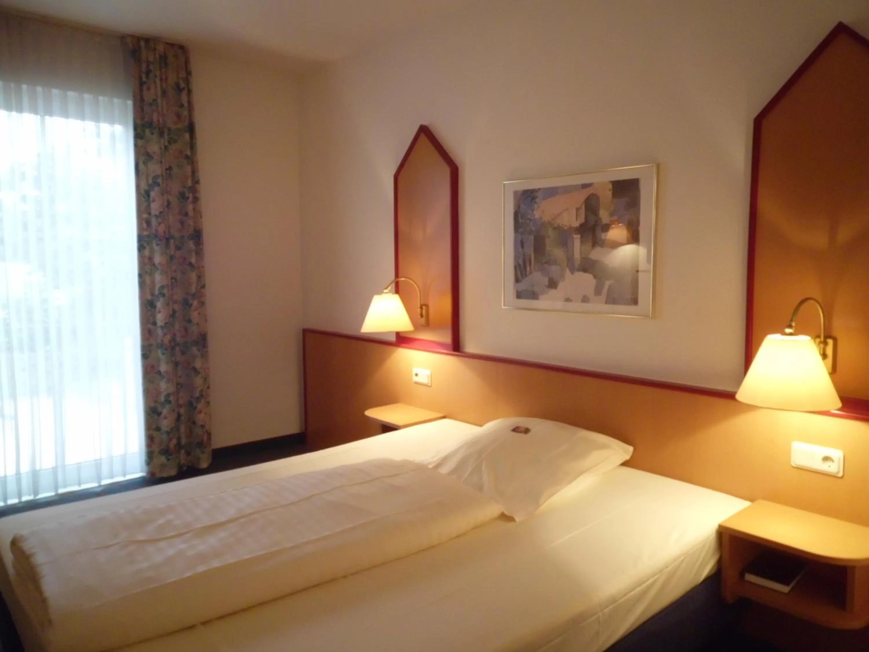 Bed in Hotel Montana Lauenau