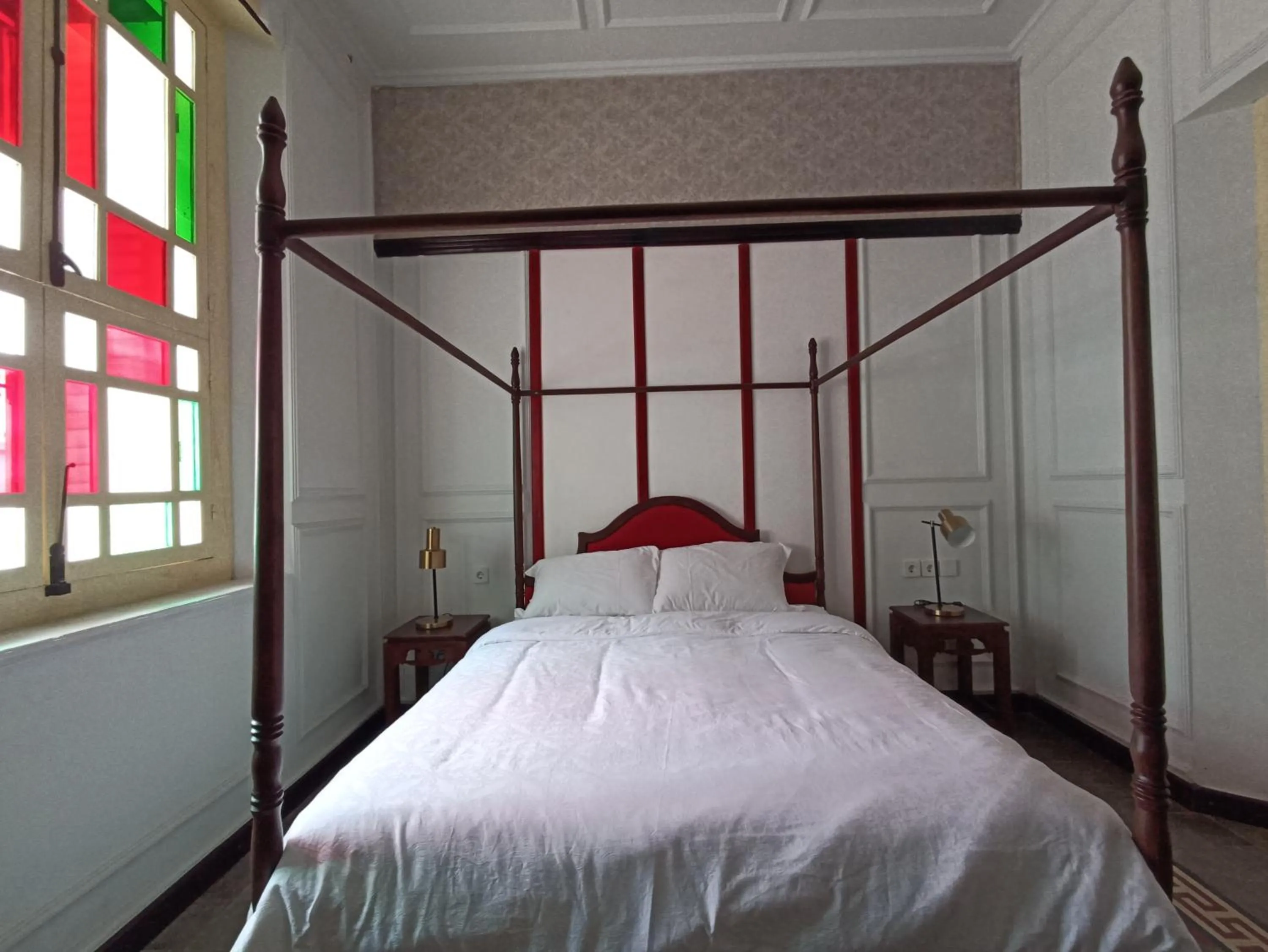 Bedroom, Bed in Mruyung Guest House Kota Lama Banyumas Mitra RedDoorz
