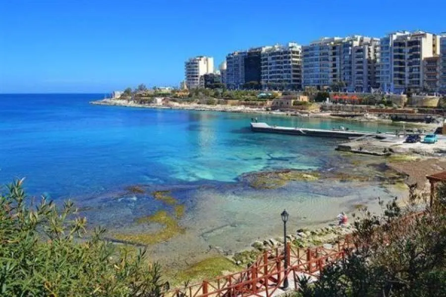 Beach in Sliema Tigne Suites