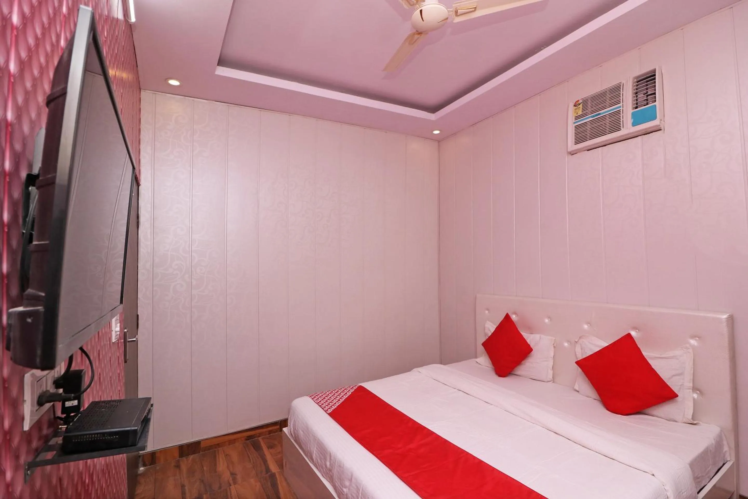 Bedroom, Bed in OYO 81074 Hotel Adb