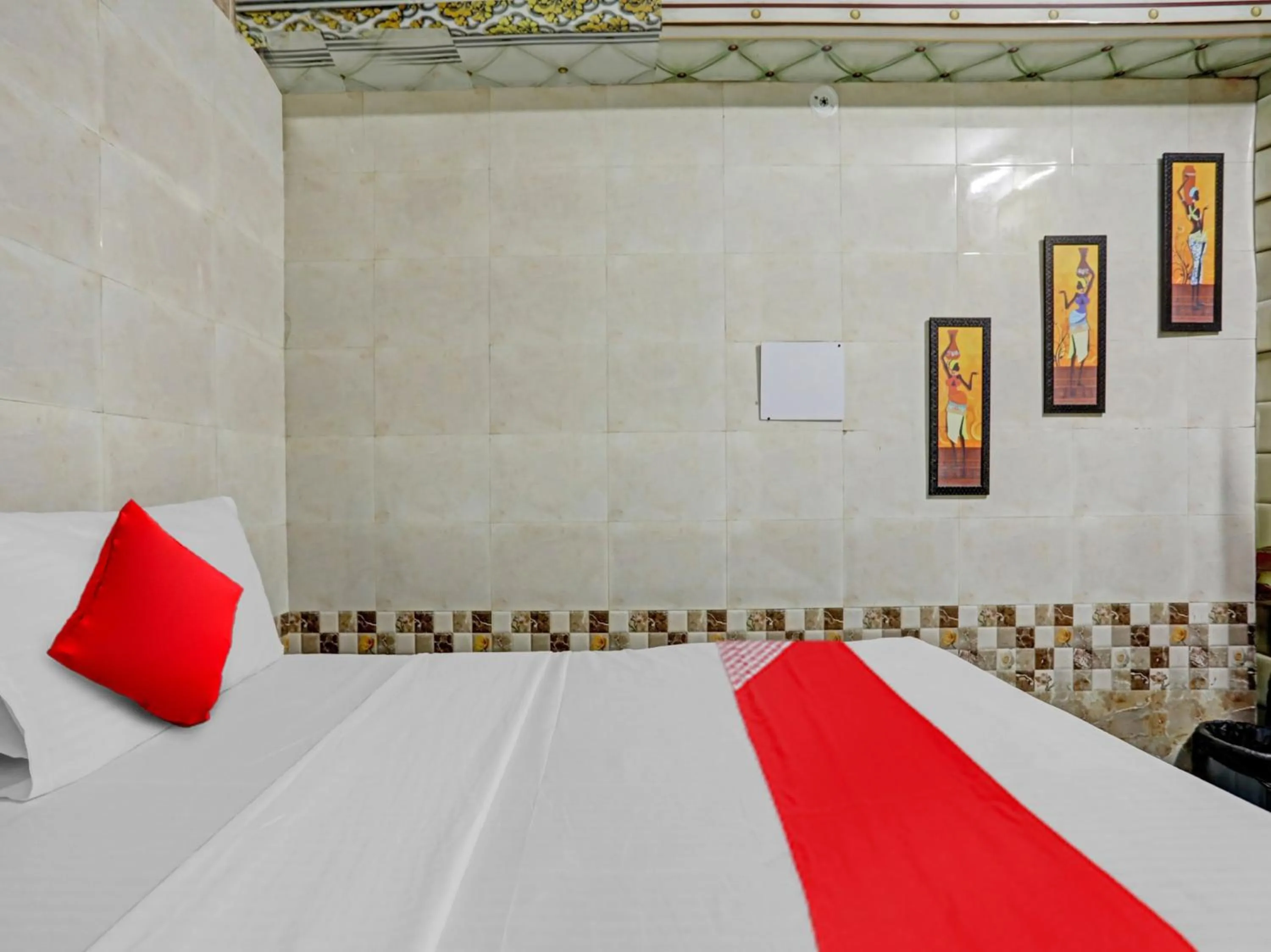 Bedroom, Bed in Hotel O by OYO Golden Residency