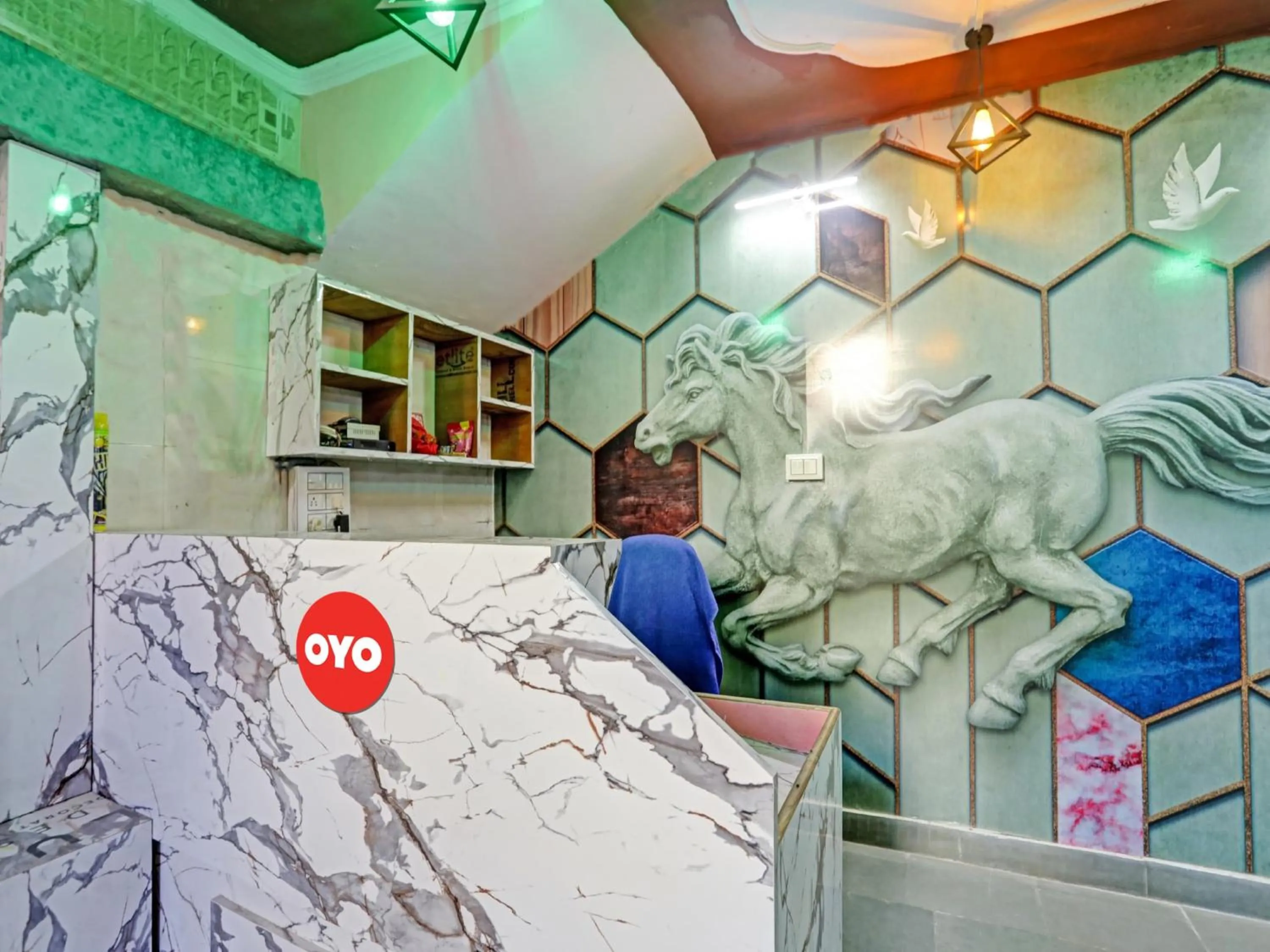 Lobby or reception in Hotel O by OYO Golden Residency