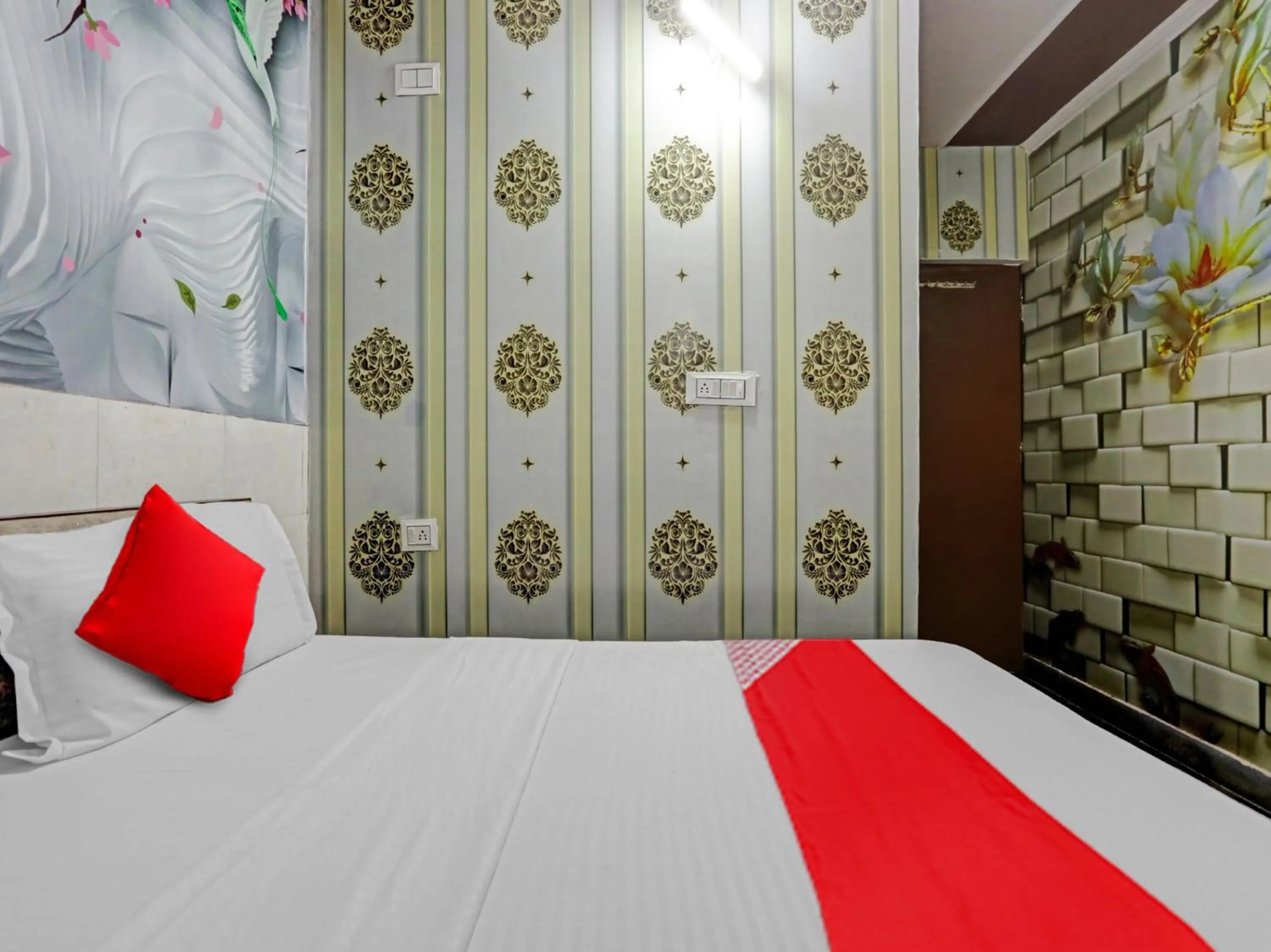 Bedroom, Bed in Hotel O by OYO Golden Residency