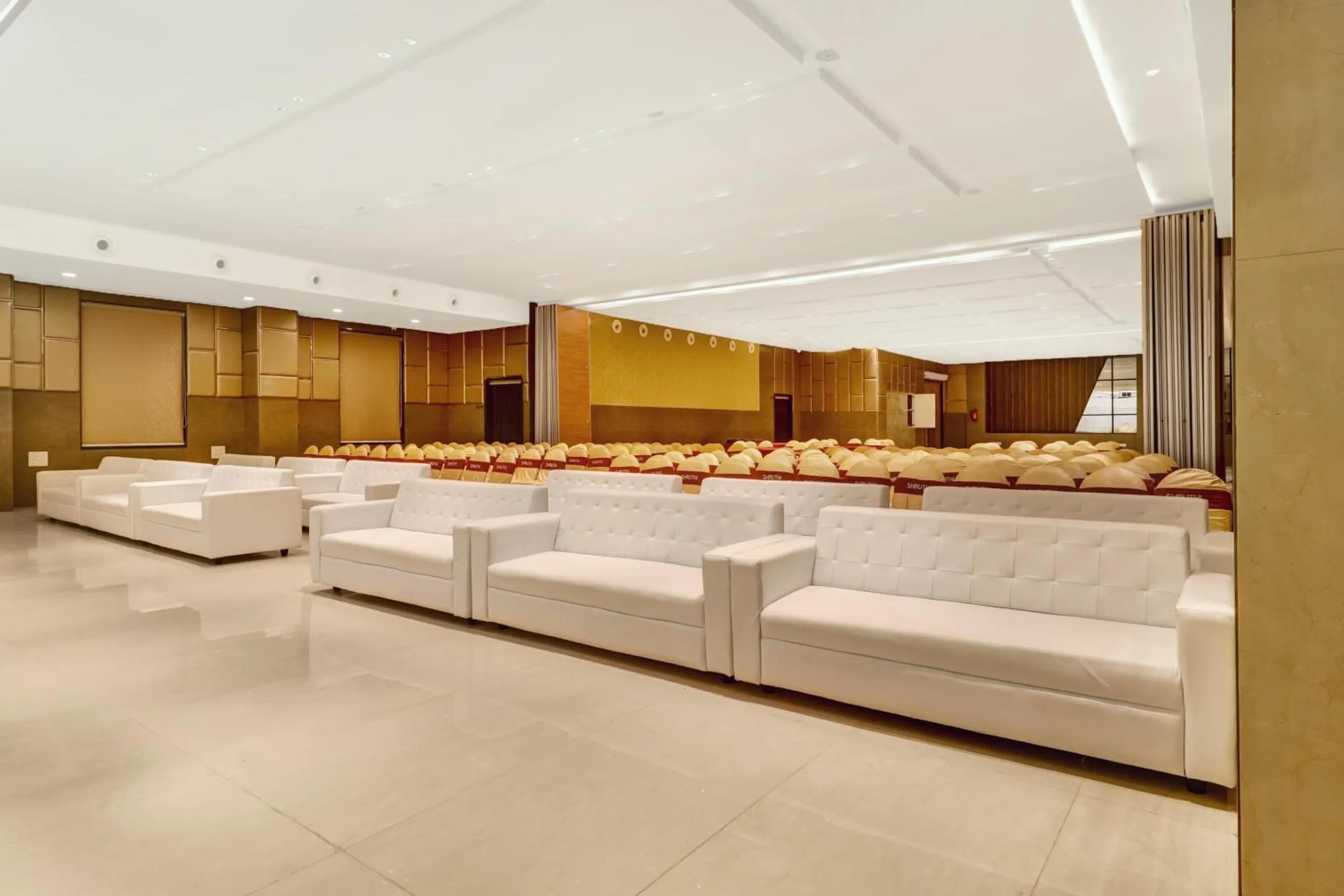 Other, Bed in Townhouse OAK De Alphabet Hotel Bolarum