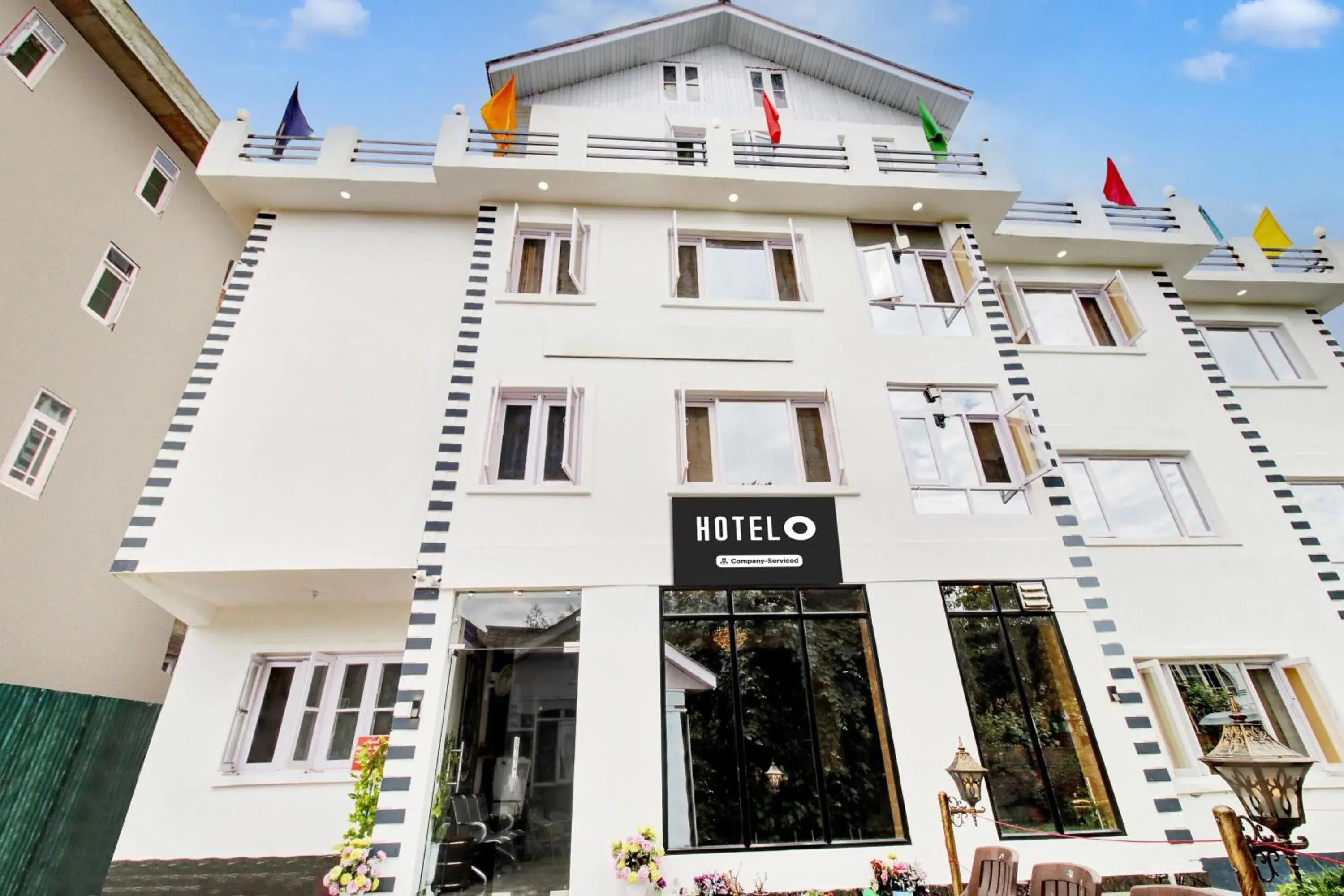 Collection O Dal Lake Collection O Dal Lake