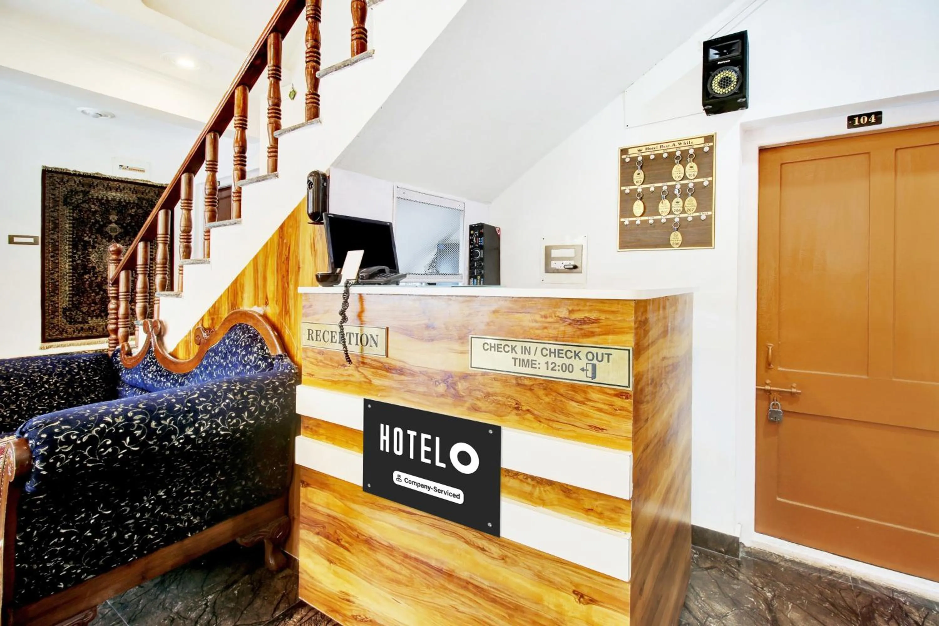 Lobby or reception in Collection O Dal Lake