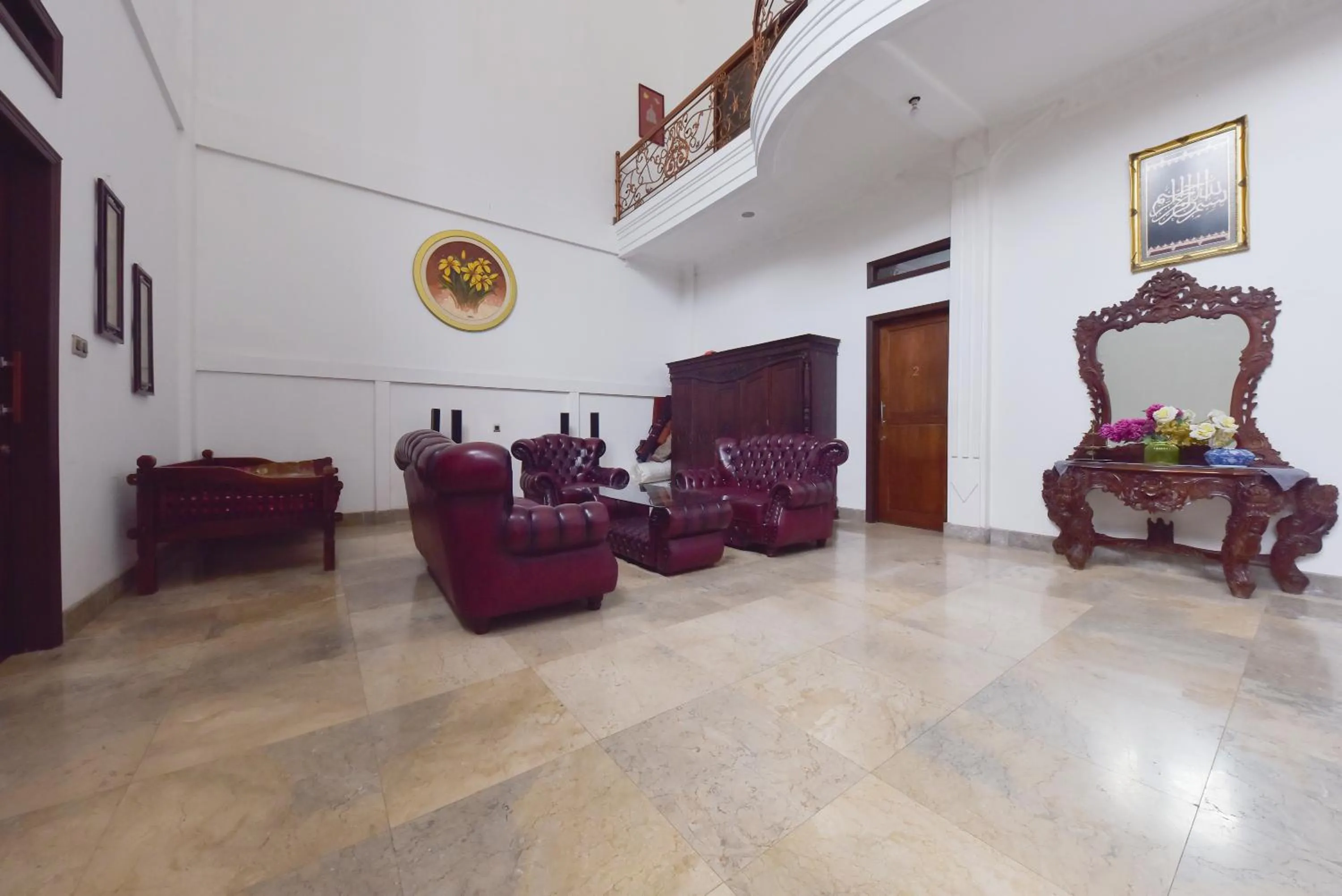 Living room in RedDoorz Syariah near Dago Pakar 2