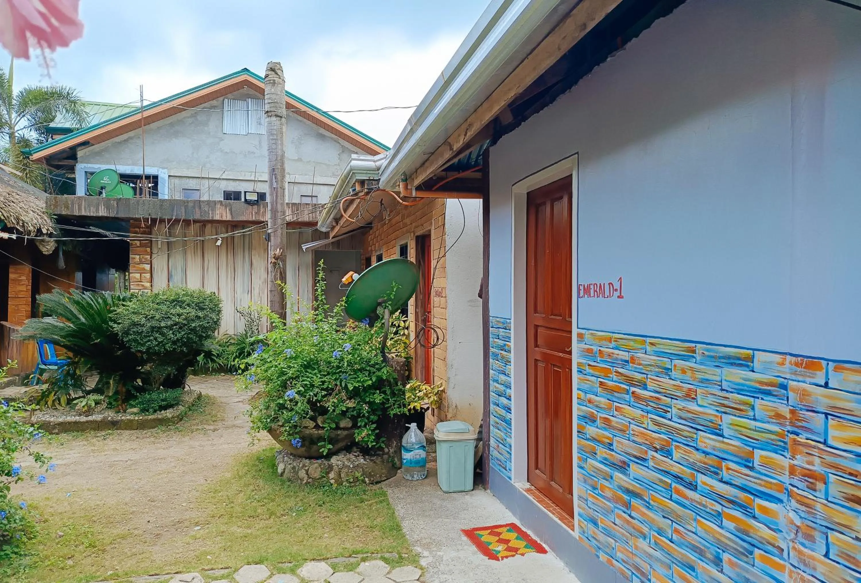 Property building in RedDoorz @ Star Jewel Lodge Apayao