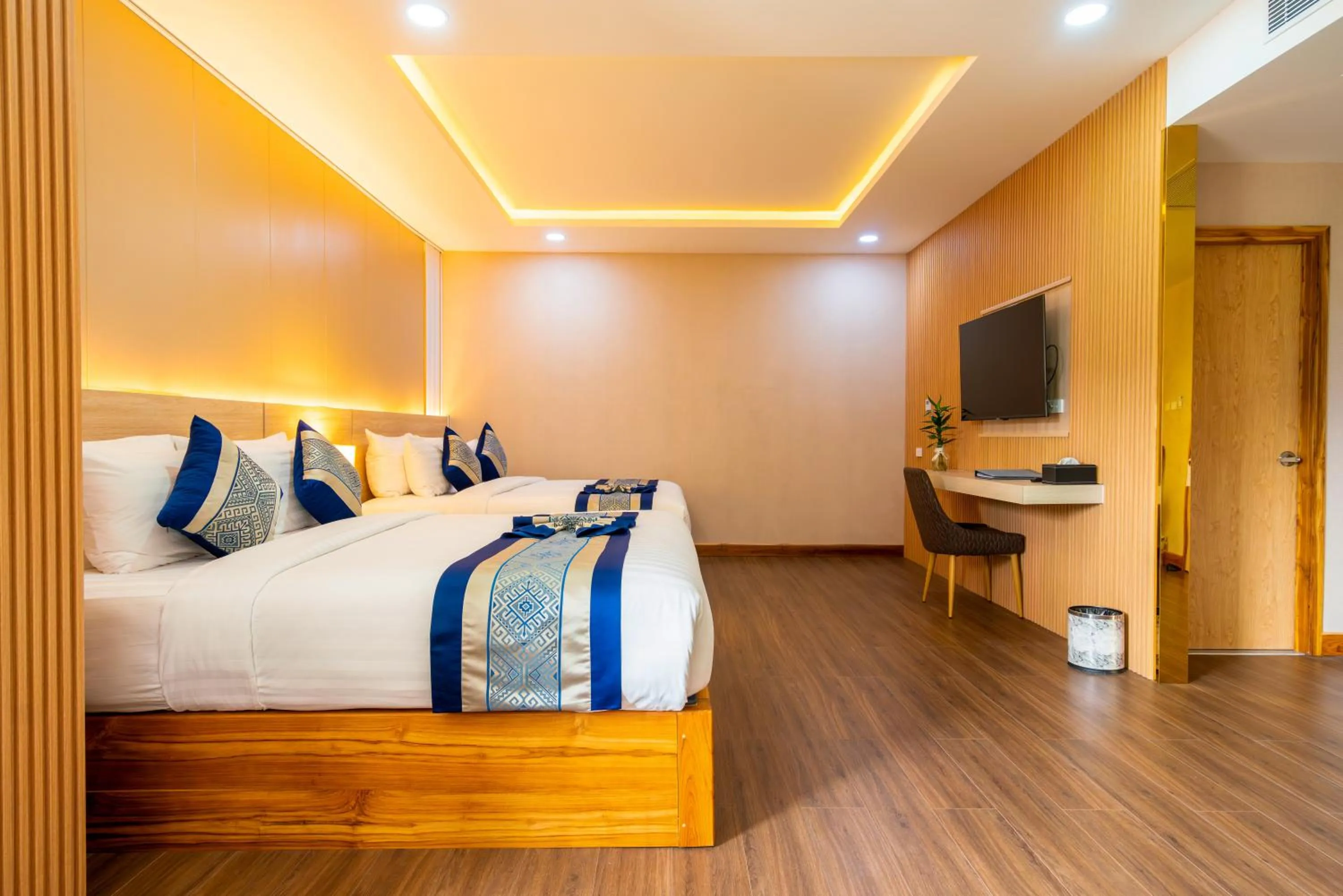 Bed in S Vangvieng Boutique Hotel