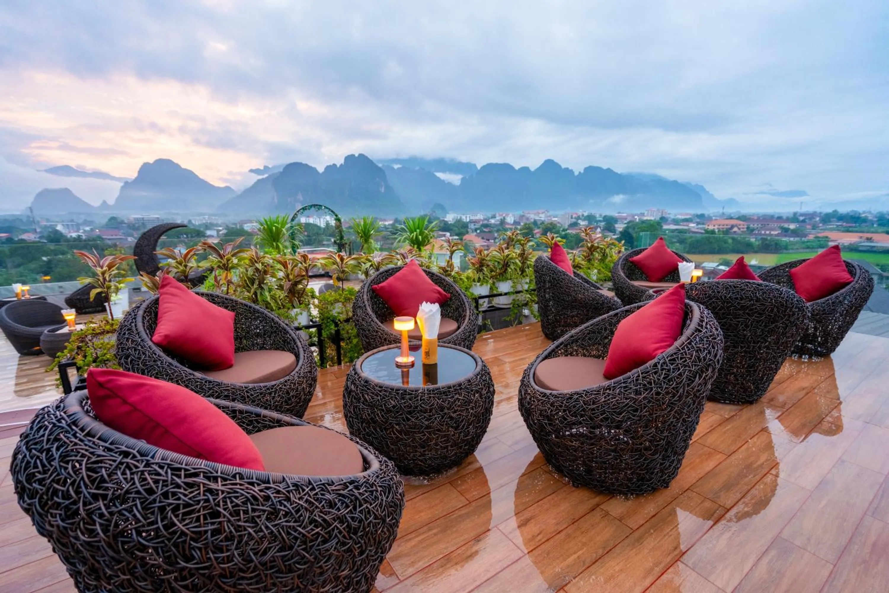 Mountain view in S Vangvieng Boutique Hotel
