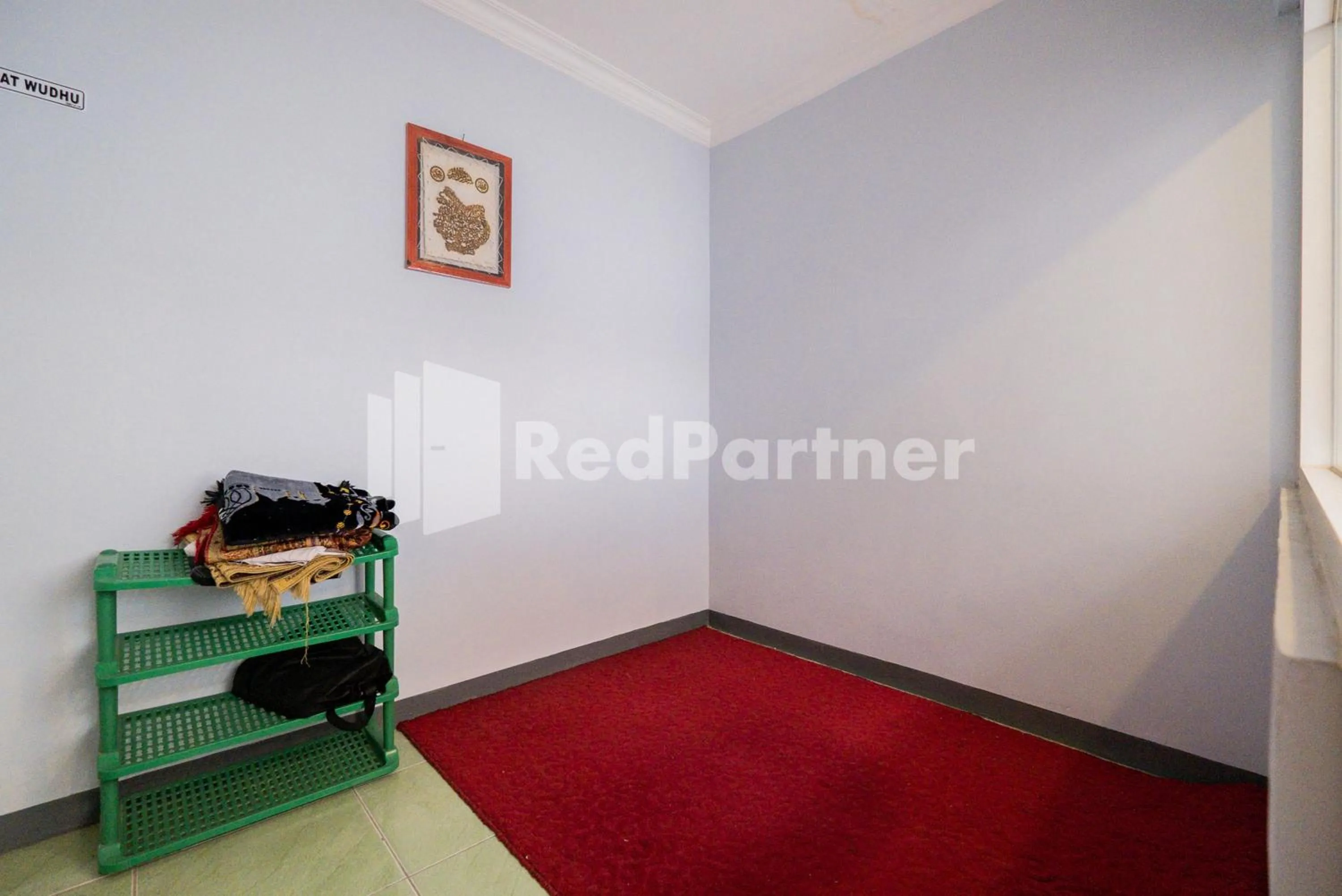 Area and facilities in Swun Stay Inn At Sawahan Mitra RedDoorz