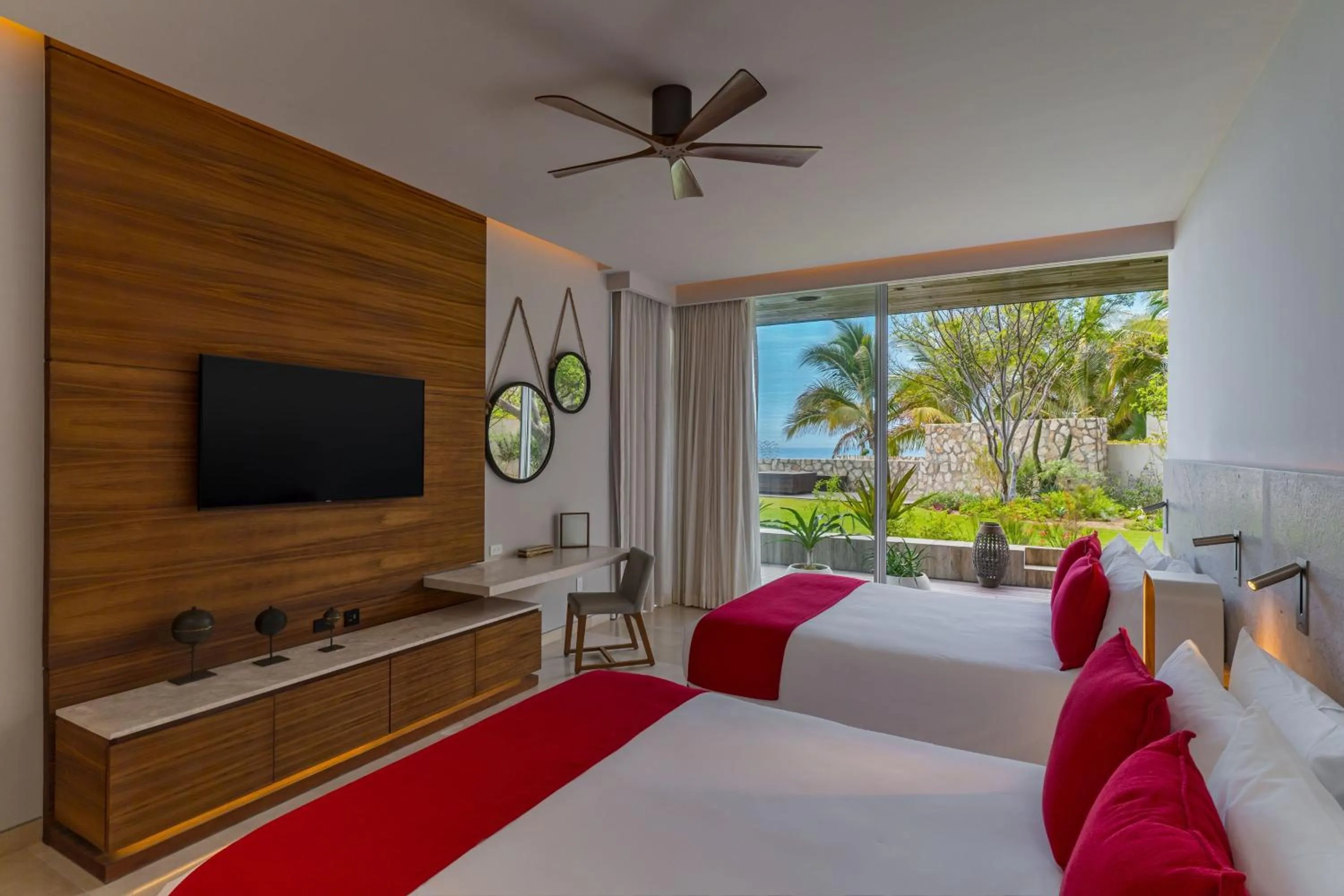 Bedroom, Bed in The Residences at Solaz, a Luxury Collection Resort, Los Cabos