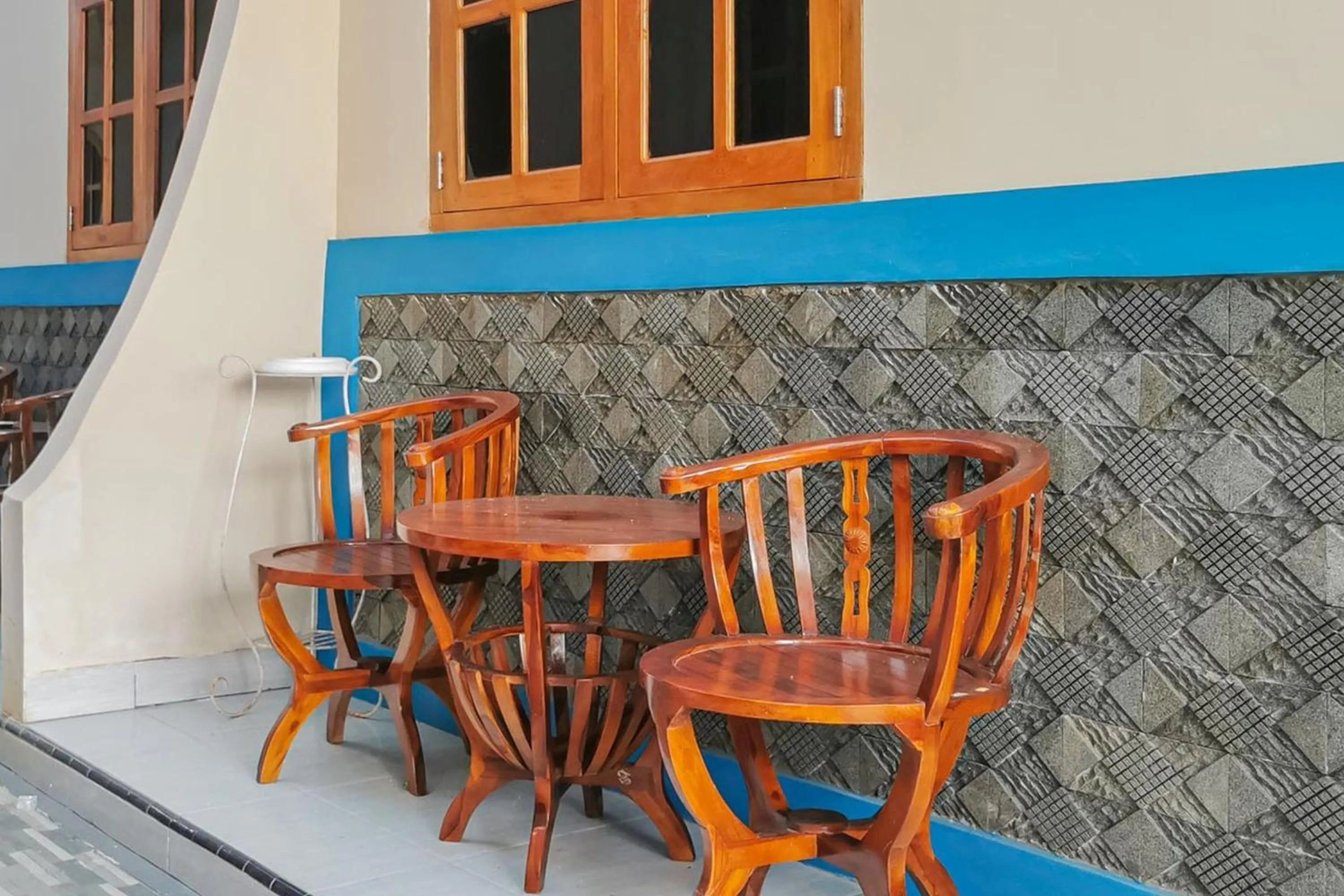 Living room in RedDoorz near Pantai Pancer Door Pacitan