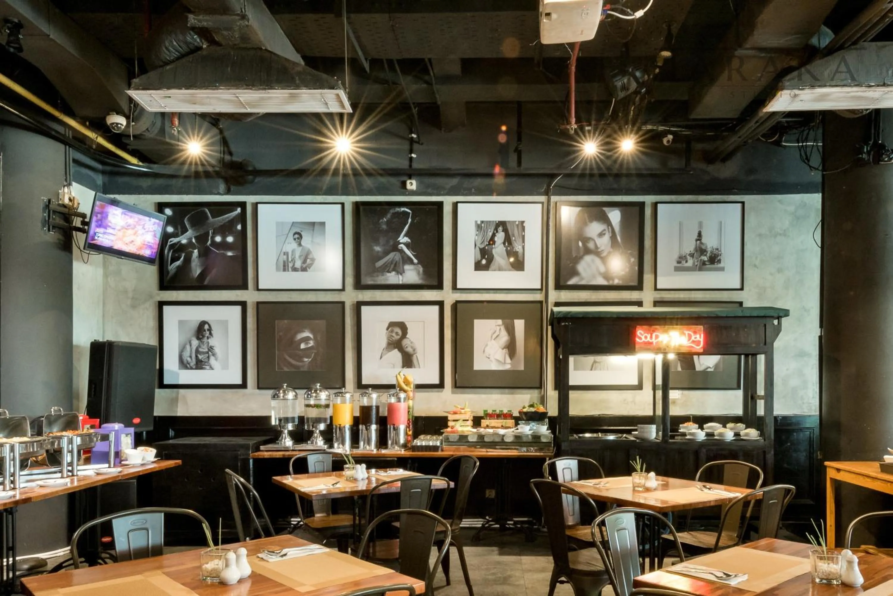 Maxone Premier Melawai