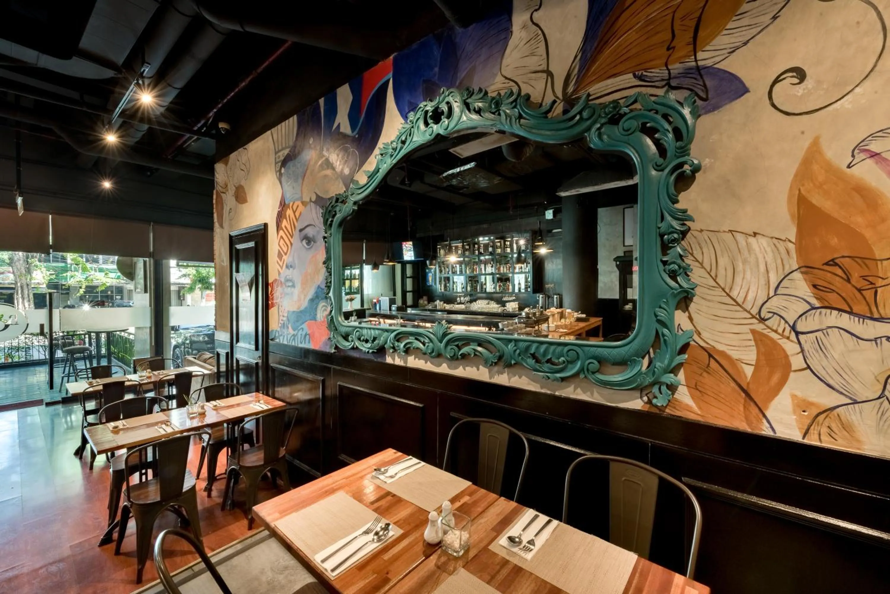 Maxone Premier Melawai