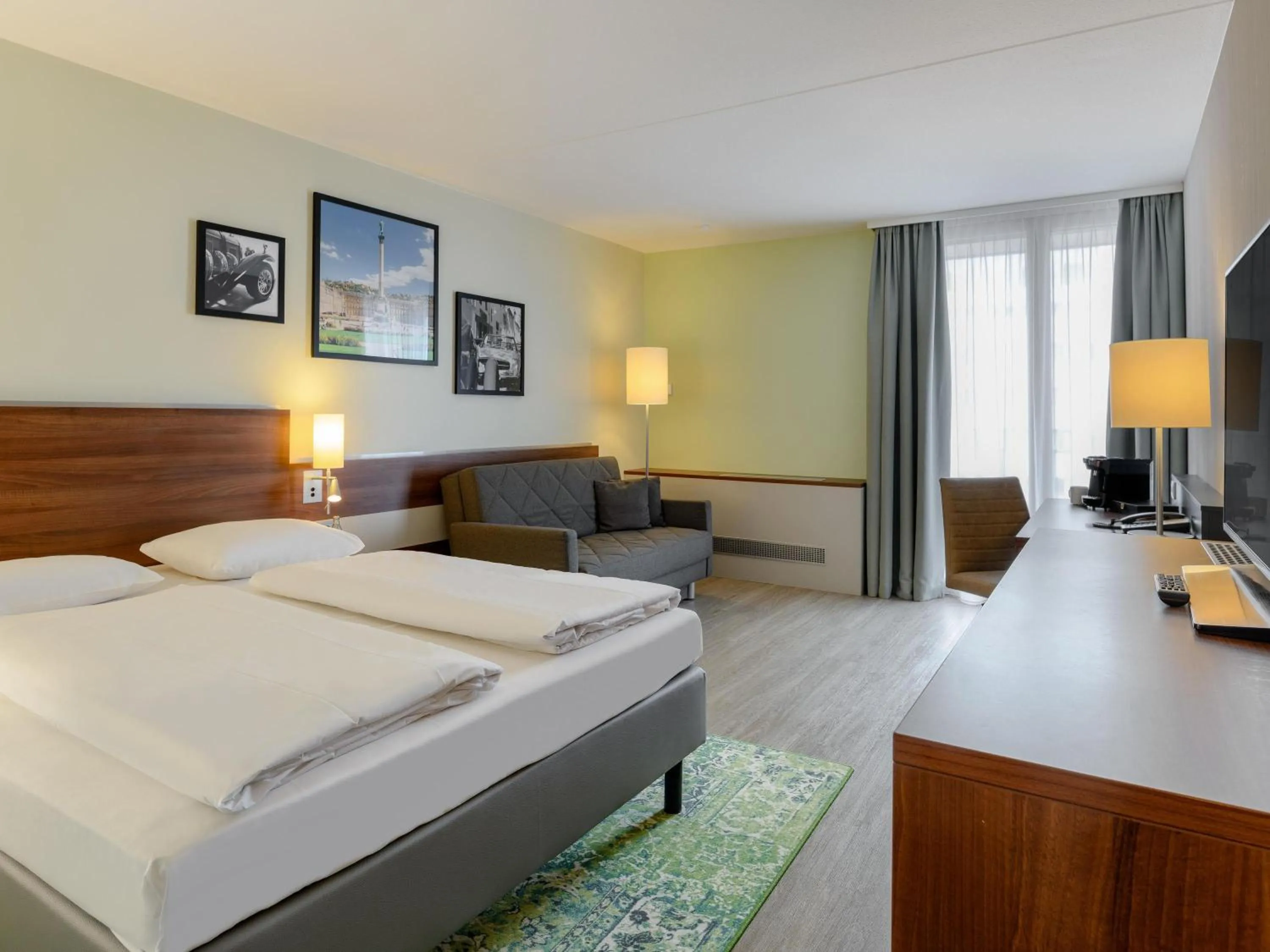 Bedroom, Bed in Mercure Stuttgart Sindelfingen an der Messe