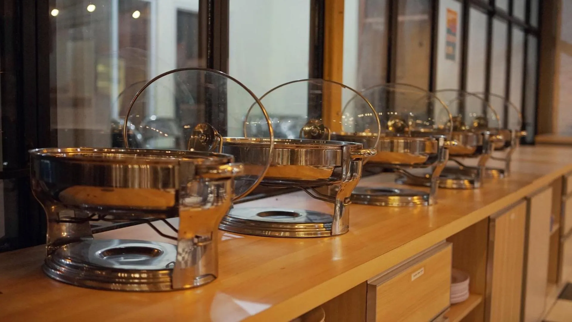 Restaurant/places to eat in Gaia Asri Hotel