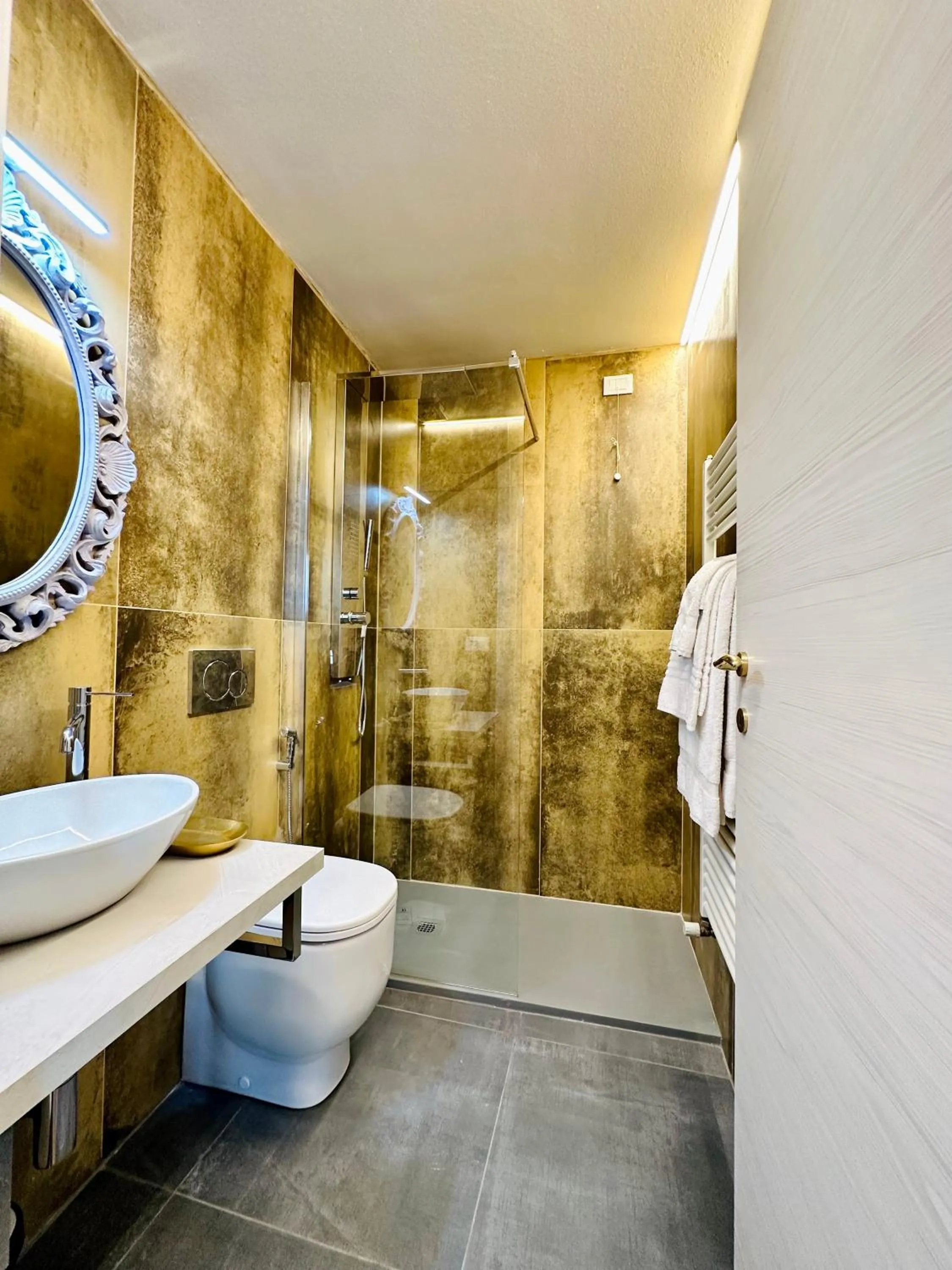 Bathroom in San Marco View