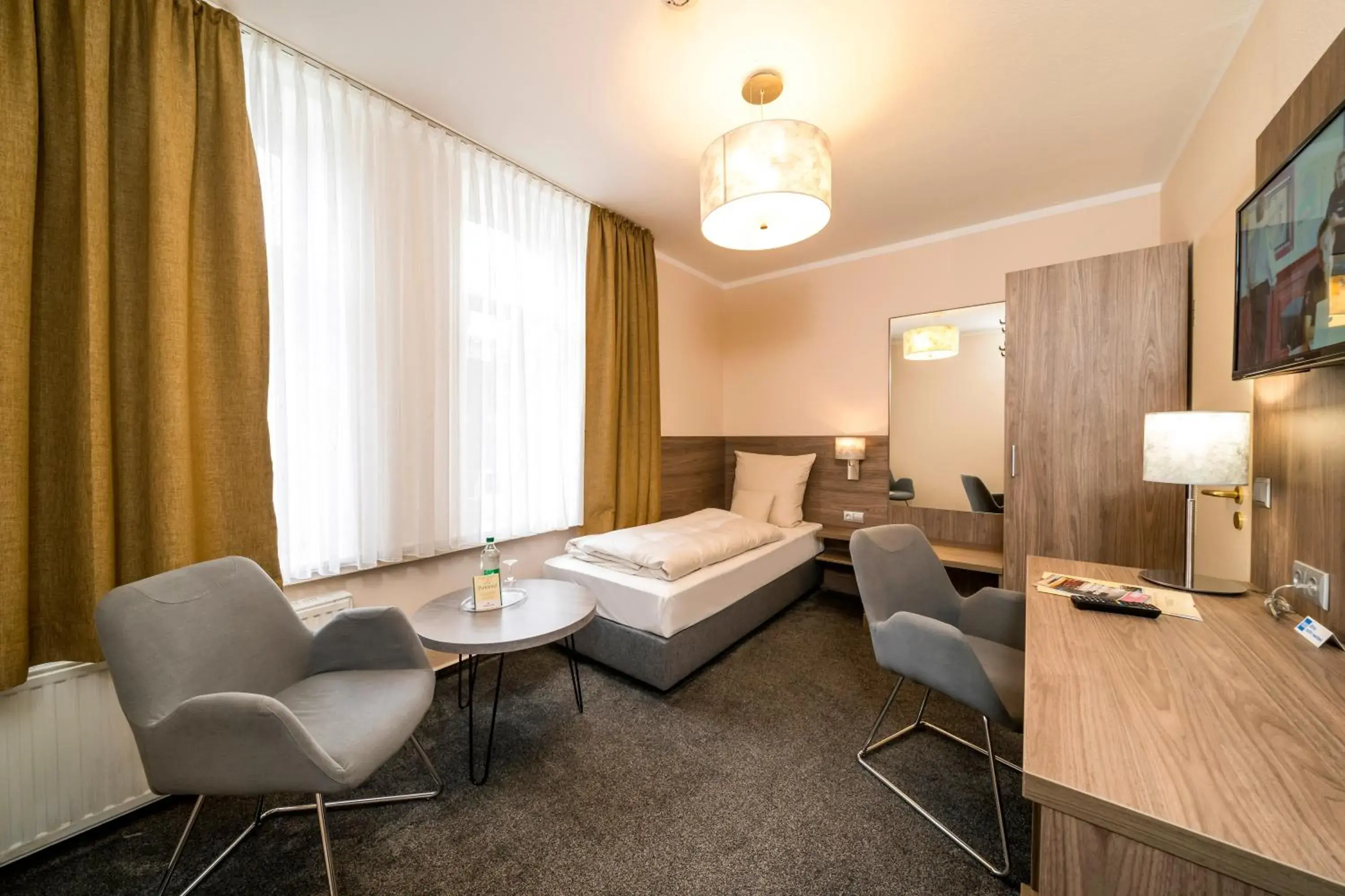 Single Room - single occupancy in Parkhotel Lingen by Hackmann Single Room - single occupancy in Parkhotel Lingen by Hackmann