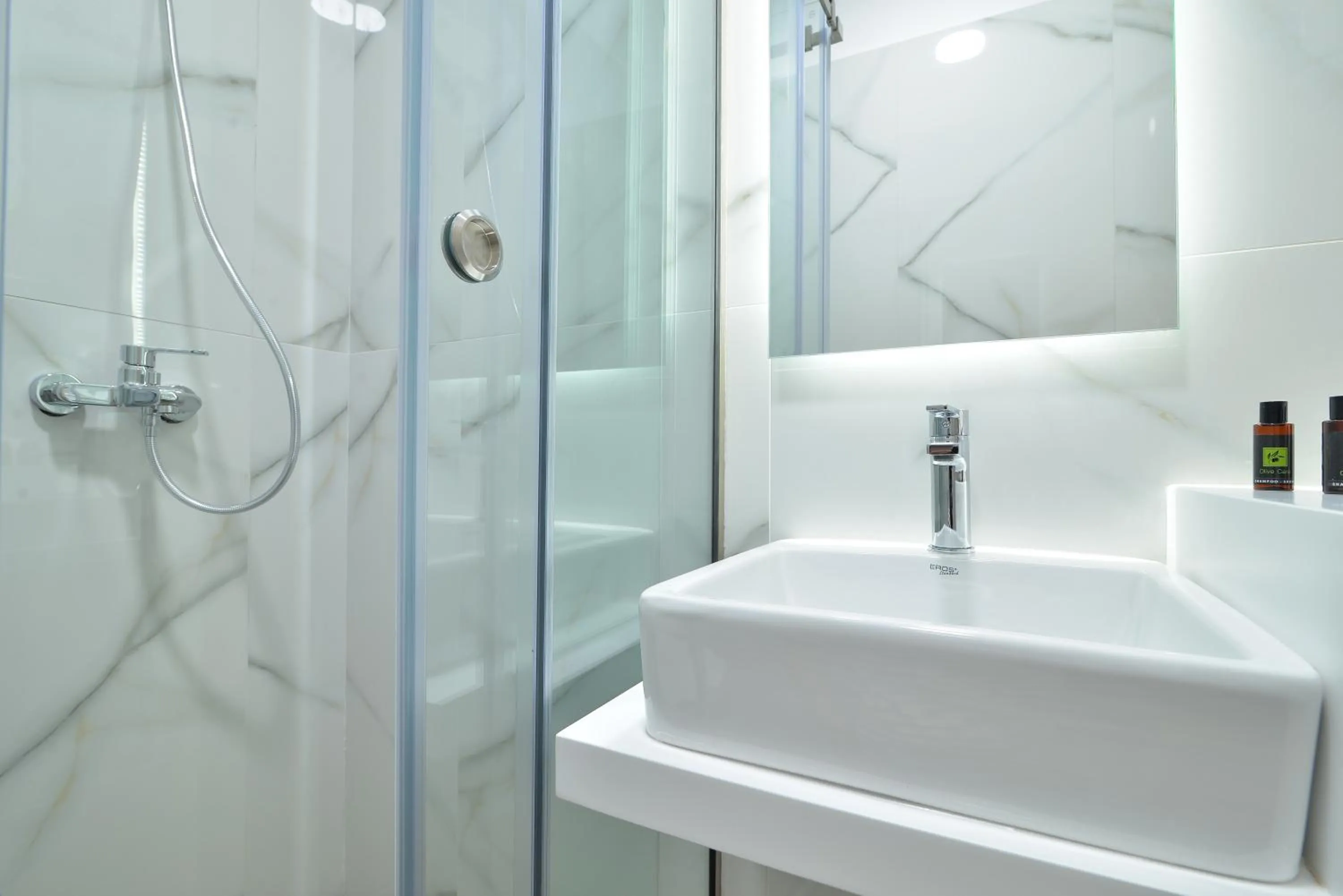 Shower in Niel Holiday Apartments, Panel Hospitality Homes & Villas