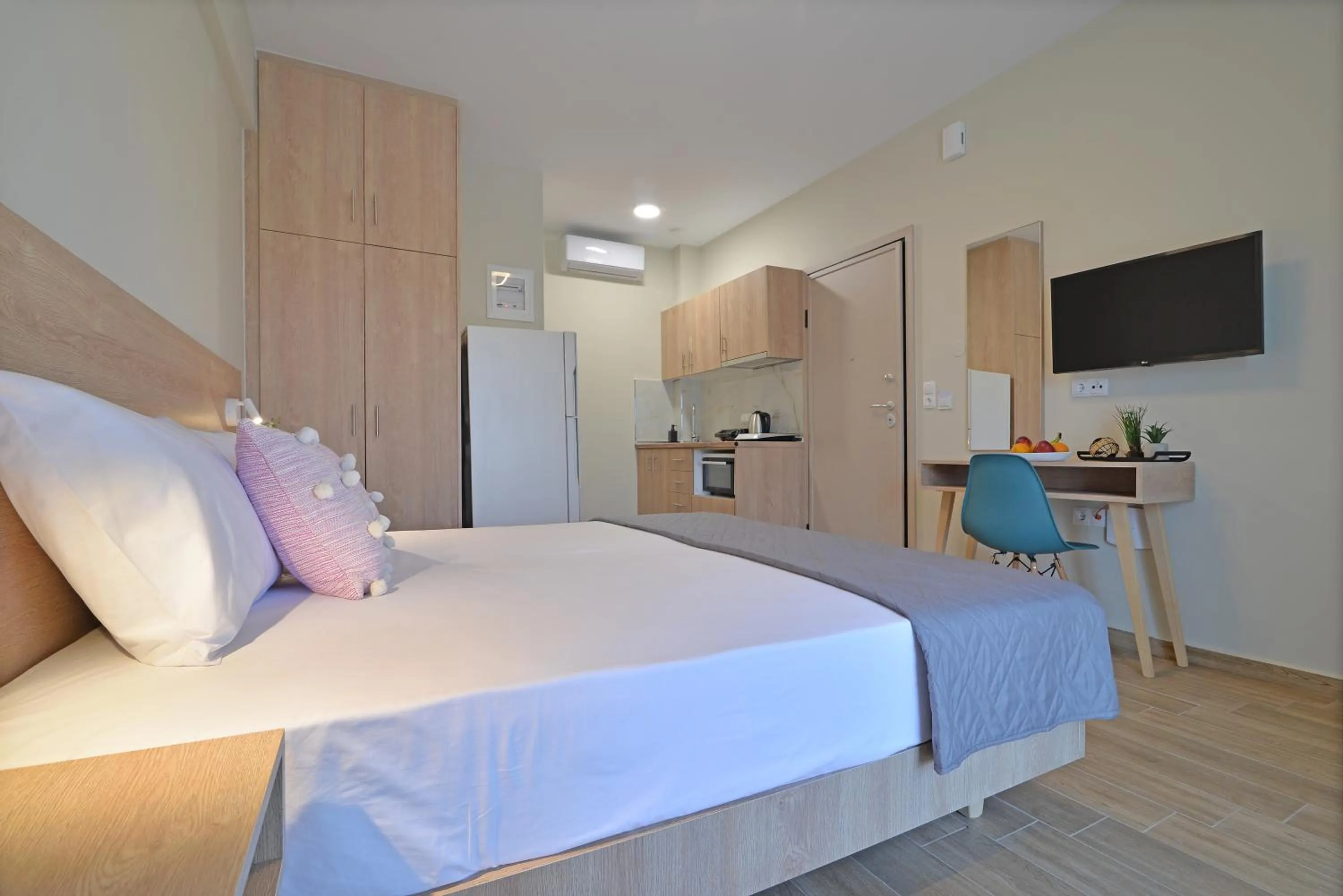 Photo of the whole room, Bed in Niel Holiday Apartments, Panel Hospitality Homes & Villas