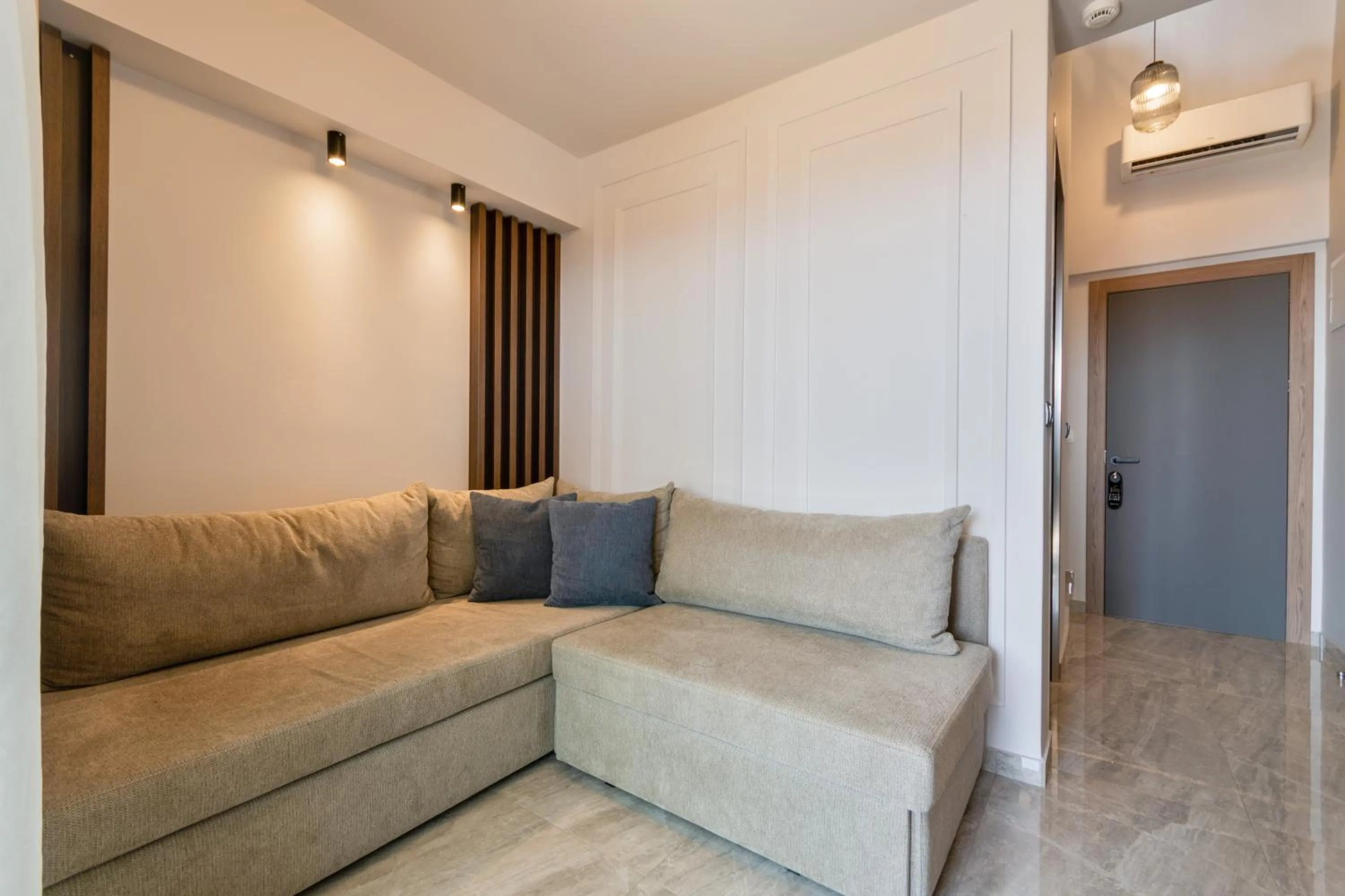 Living room in Costa De Luxe Suites