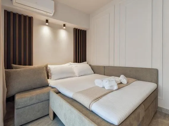 Bed in Costa De Luxe Suites